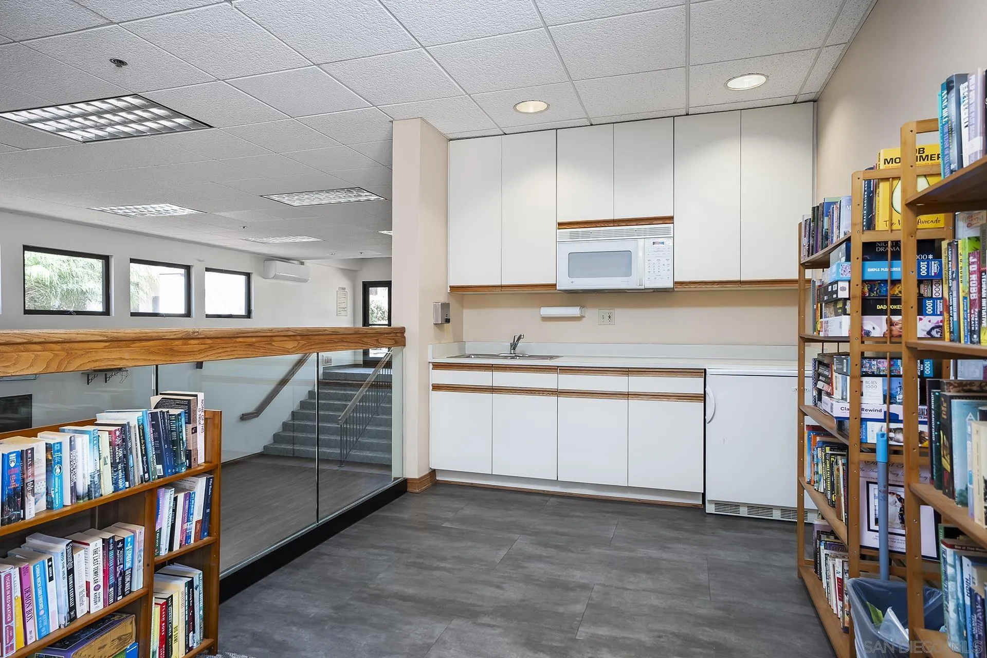 https://cdn.realtyfeed.com/cdn/127/260024099/a5726df9ba74193a6a3dcfc5f92de0ba.webp