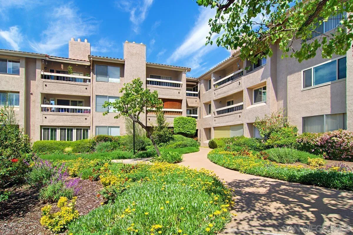 Photo #23: 2600241 Listing: Photo #23