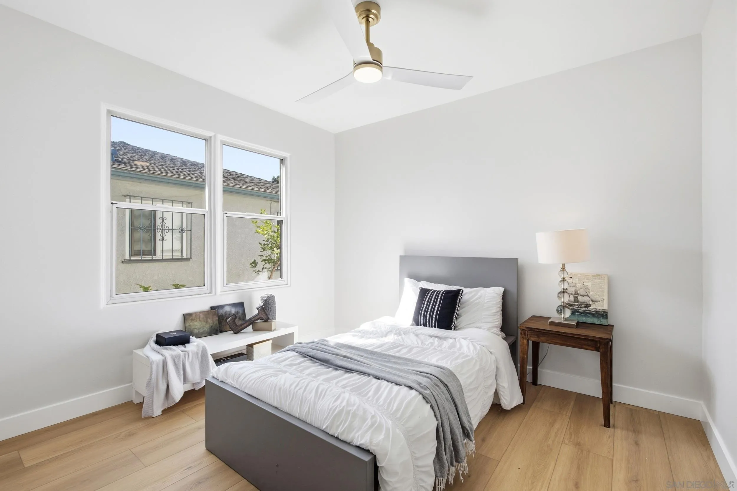 https://cdn.realtyfeed.com/cdn/127/260024102/0874ba0a048a074cc026f30e38559249.webp