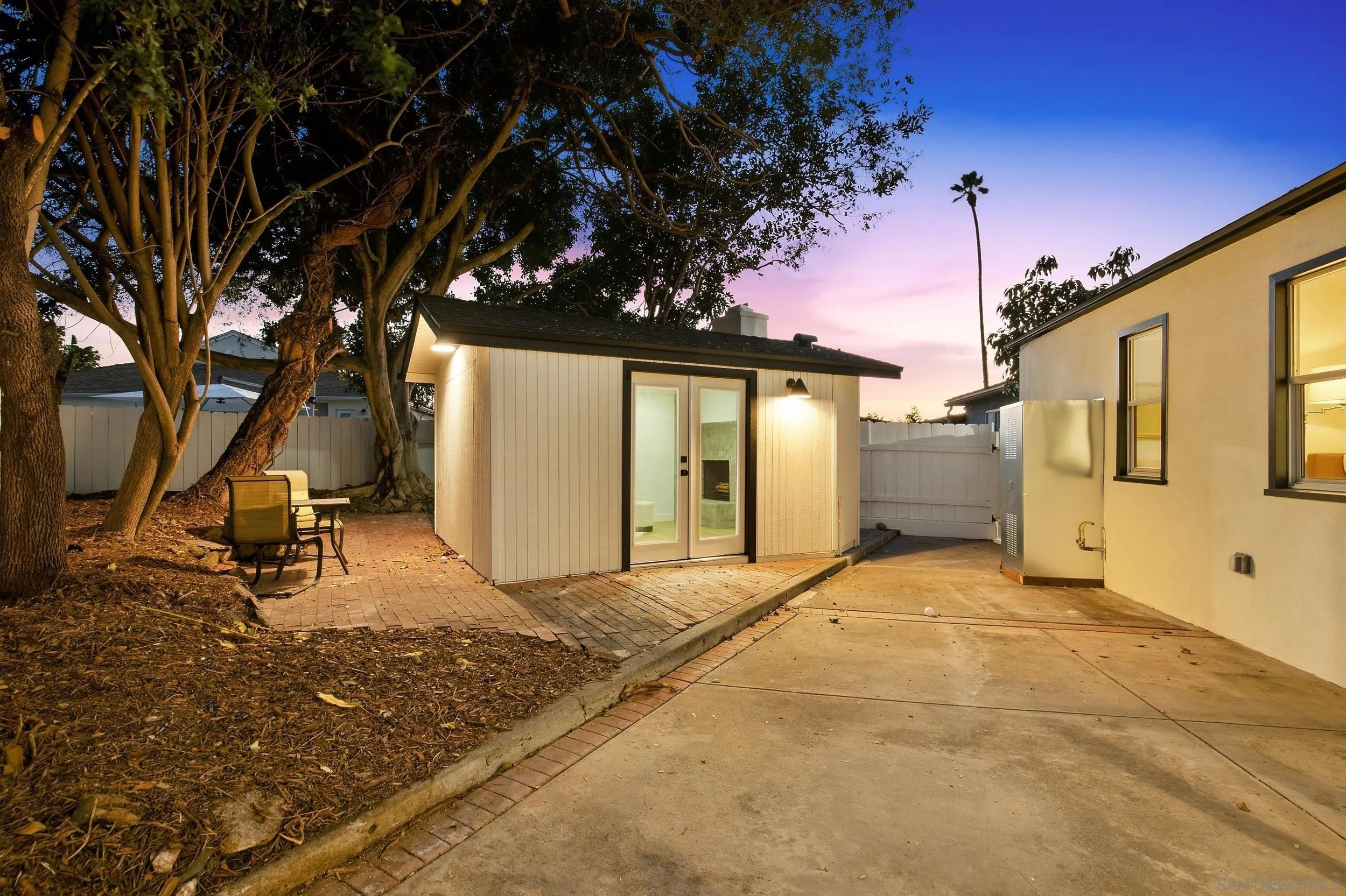 https://cdn.realtyfeed.com/cdn/127/260024102/4177258f022a2354487d227ca89cf8b8.webp