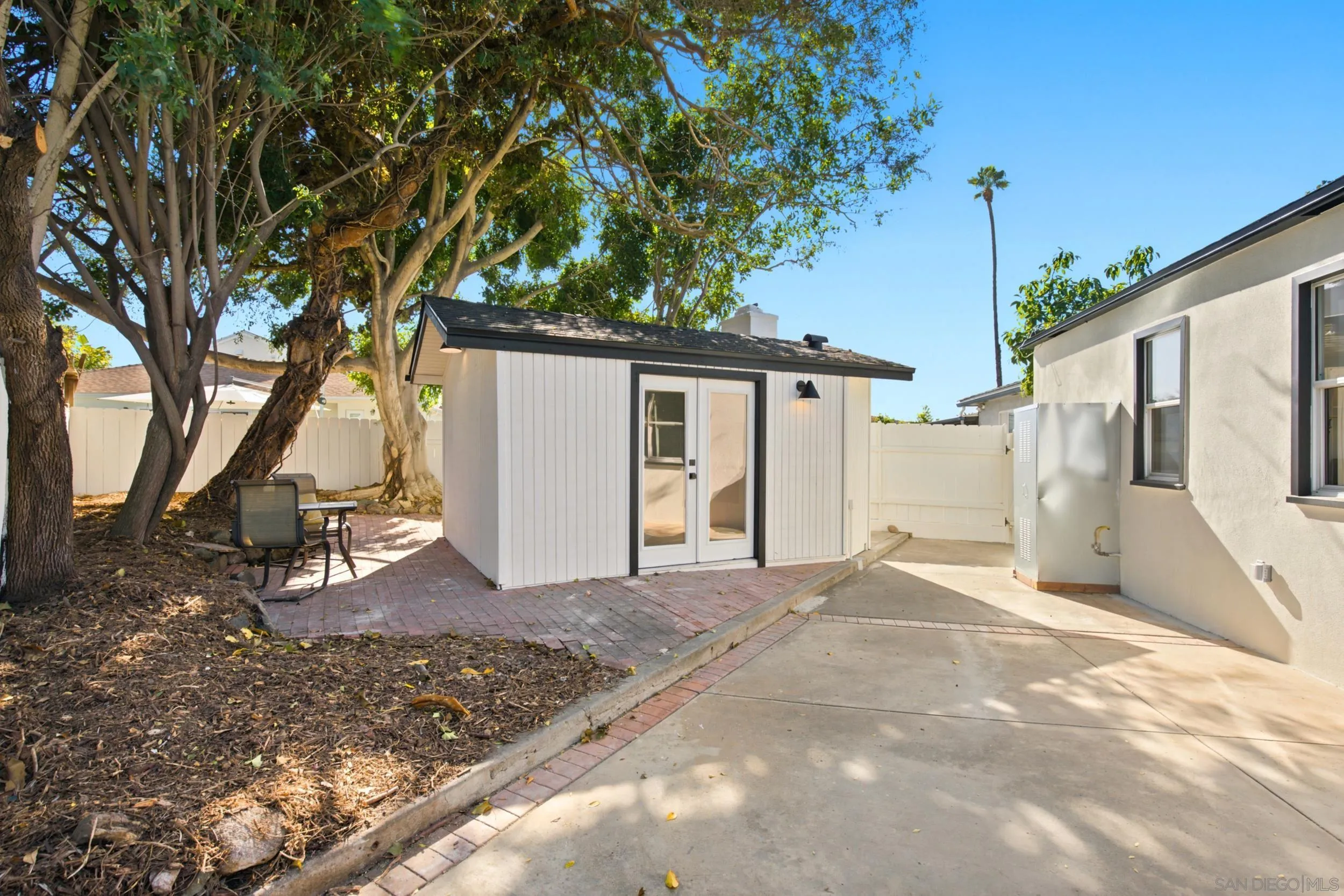 https://cdn.realtyfeed.com/cdn/127/260024102/75be4ee381b98f069655b671c54da635.webp