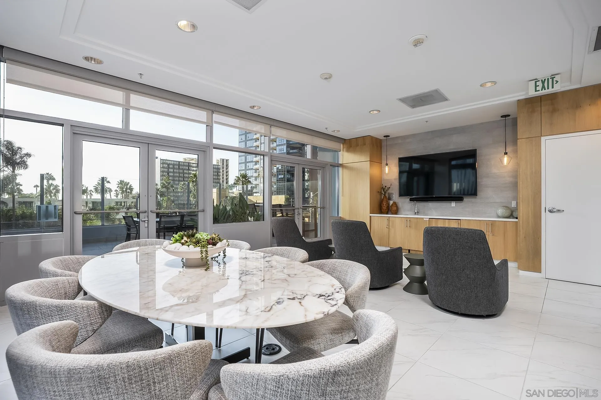 https://cdn.realtyfeed.com/cdn/127/260024112/11890ae211b7375312f8eec56cf8b31d.webp