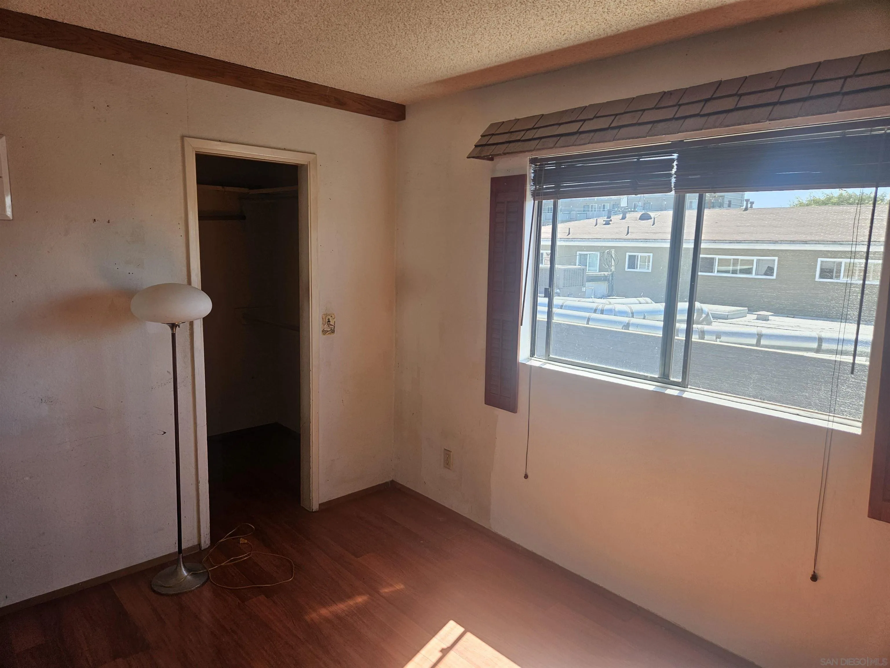 https://cdn.realtyfeed.com/cdn/127/260024115/13d001e8448208cf9154cff35805a811.webp