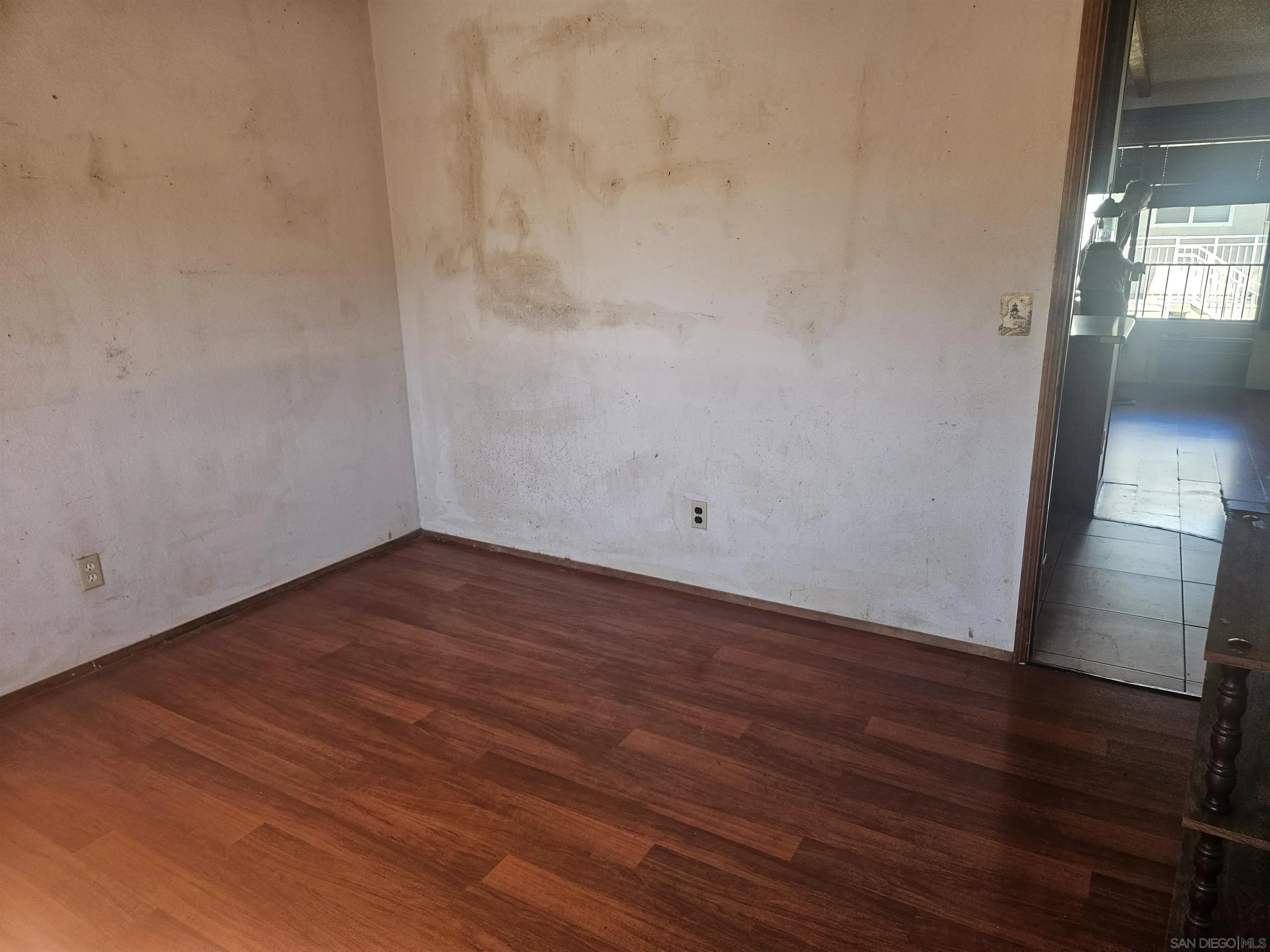 https://cdn.realtyfeed.com/cdn/127/260024115/6508dd03f9512a964bf9b1b53e050ca1.webp