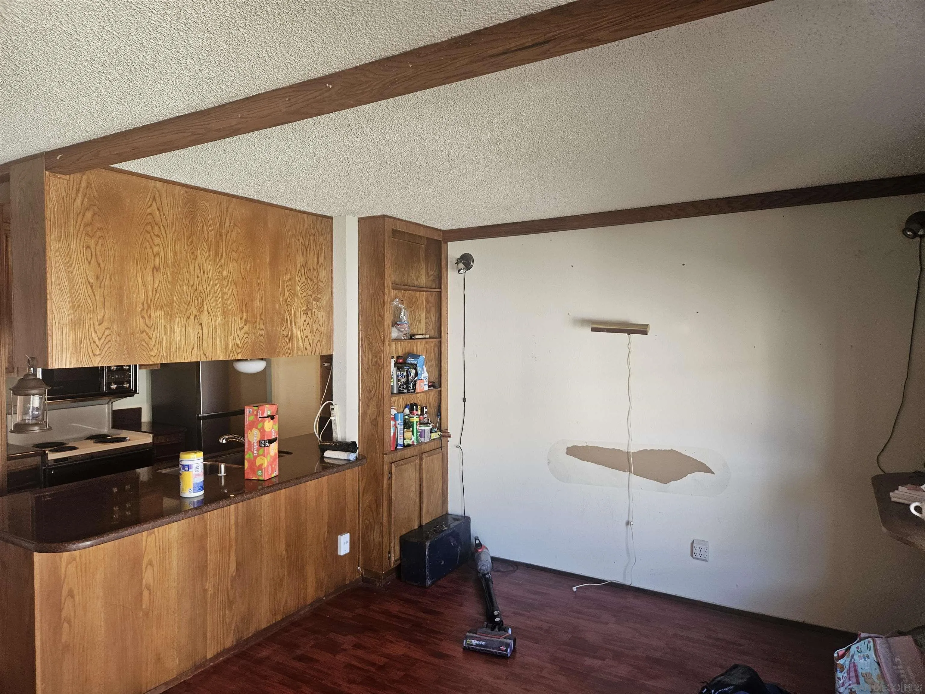 https://cdn.realtyfeed.com/cdn/127/260024115/890643e86db684d8c259d72d45ac279f.webp