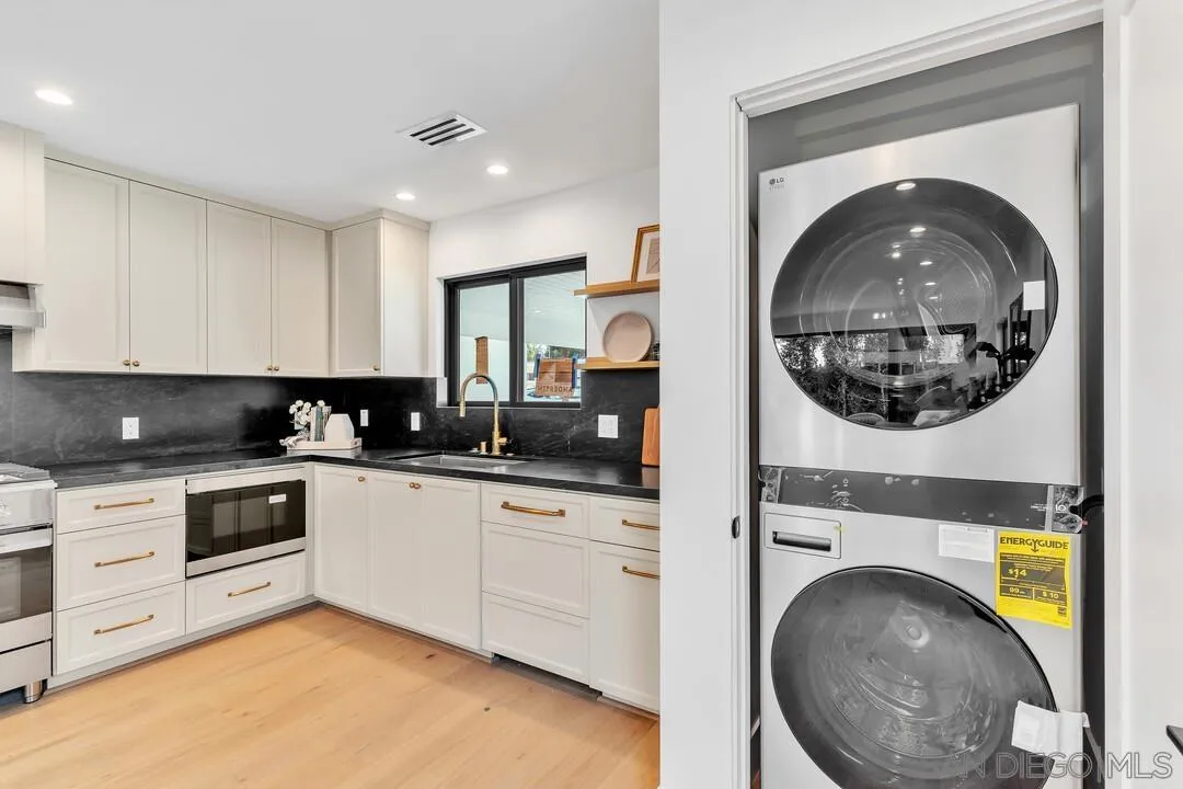 https://cdn.realtyfeed.com/cdn/127/260024116/65b5daad98725b274e391830e5bbd99b.webp