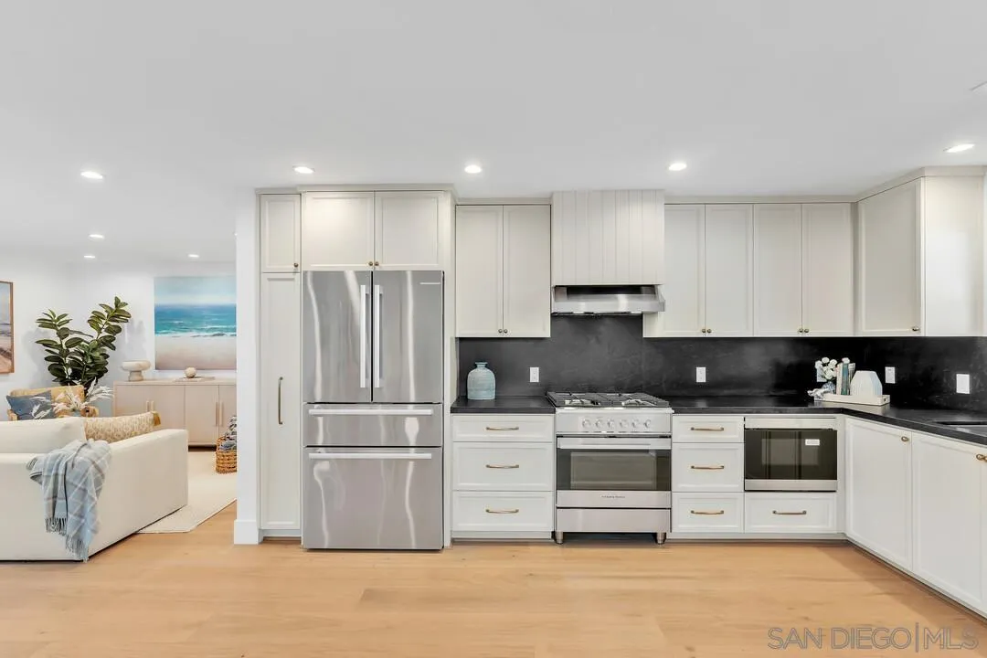 https://cdn.realtyfeed.com/cdn/127/260024116/873a056e979c10c9cde6a4c9f269fe86.webp