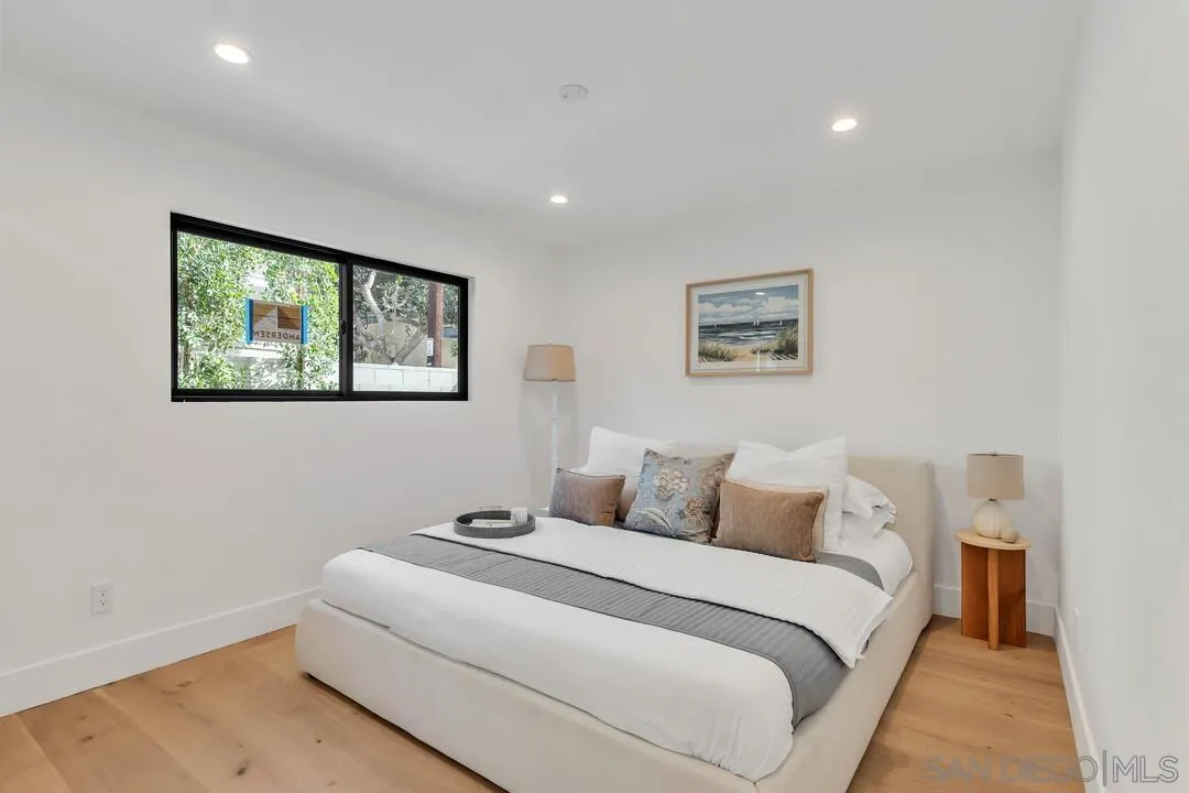 https://cdn.realtyfeed.com/cdn/127/260024116/dabcc728b6c4e09f40eaaffdaad64594.webp