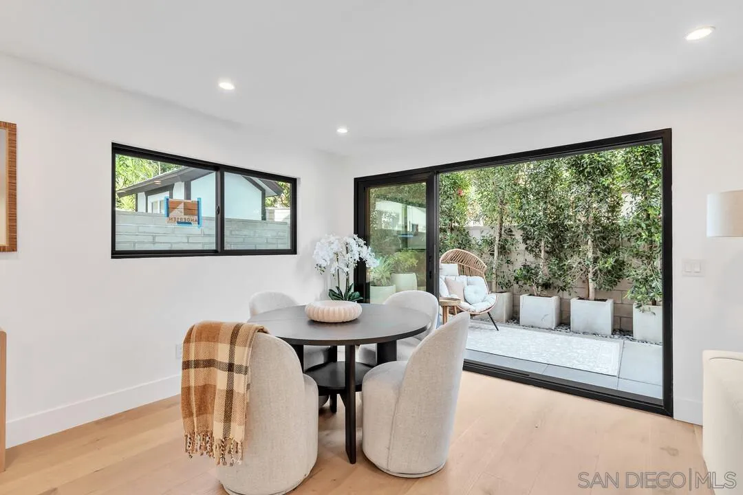 https://cdn.realtyfeed.com/cdn/127/260024116/ed8f5bc45df42ca905b58371832fdcf6.webp