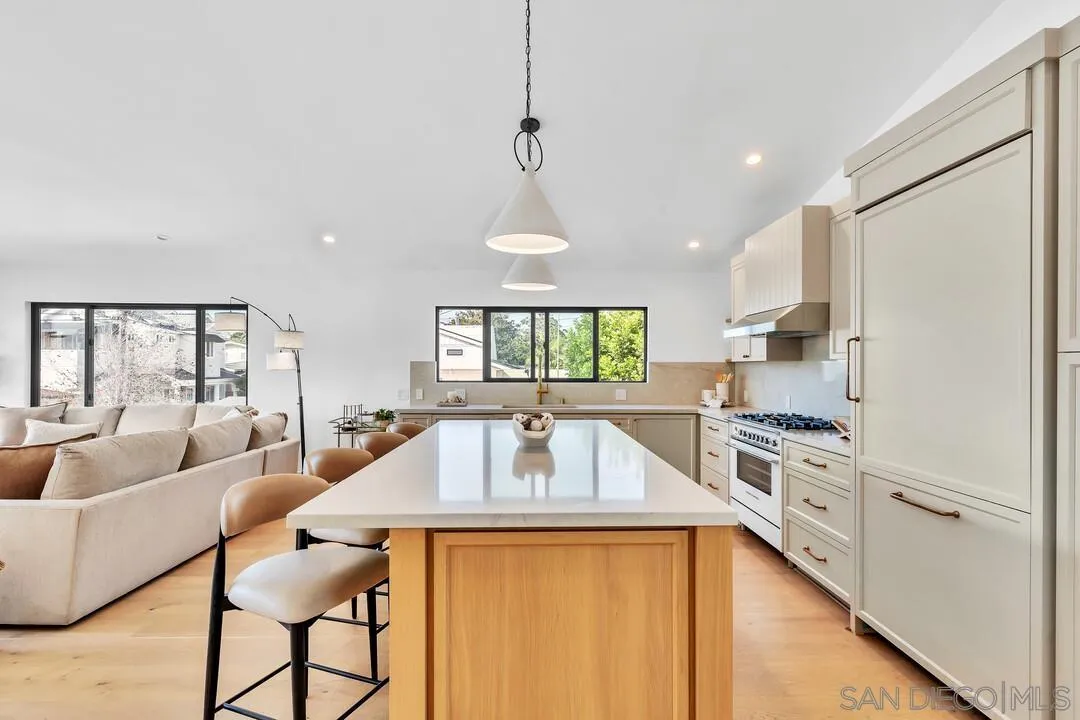https://cdn.realtyfeed.com/cdn/127/260024116/fedafacca8b2724c5689502a9e65650d.webp