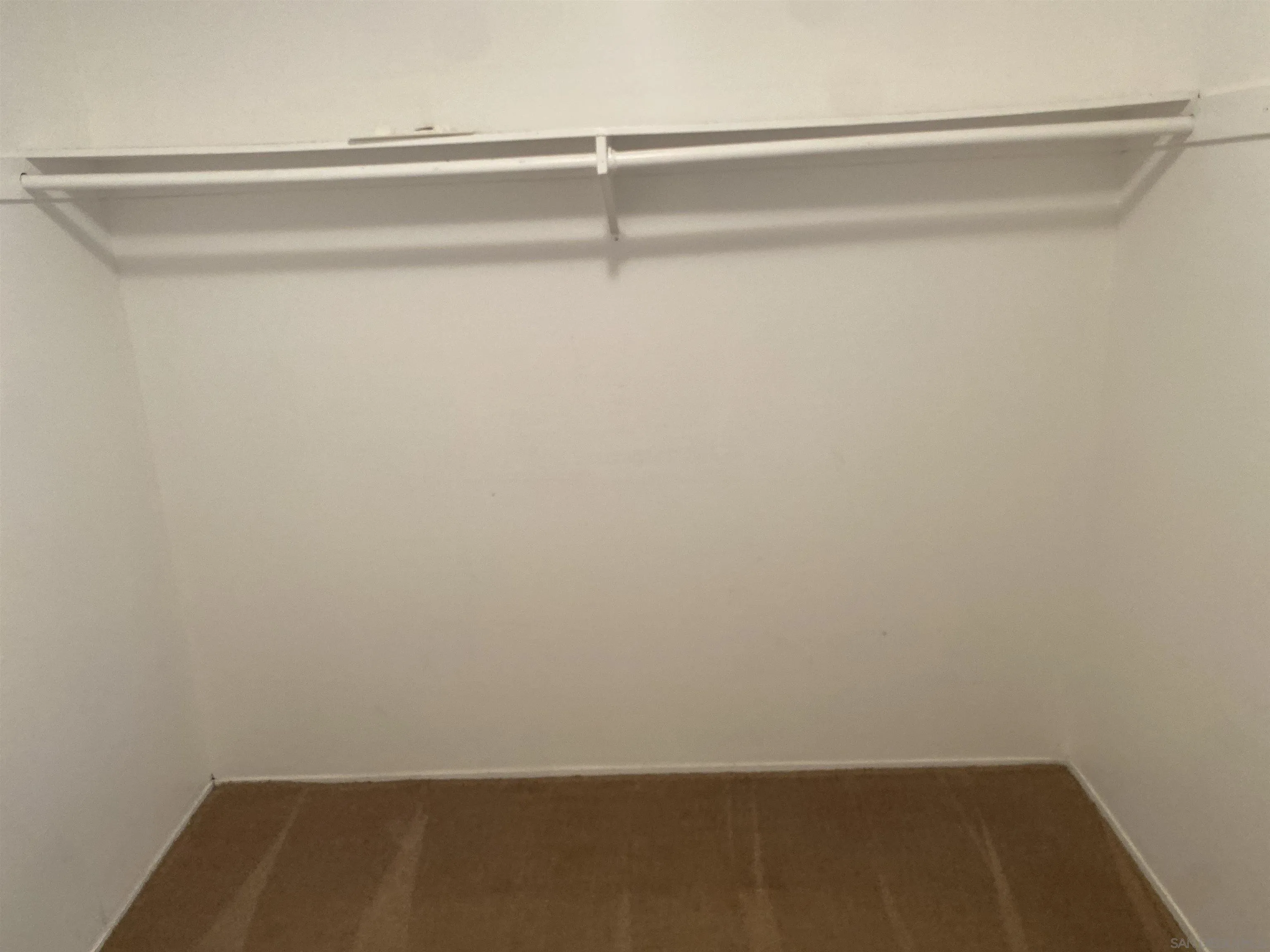 https://cdn.realtyfeed.com/cdn/127/260024117/875aa4953cc36138025d03037e0f9aac.webp