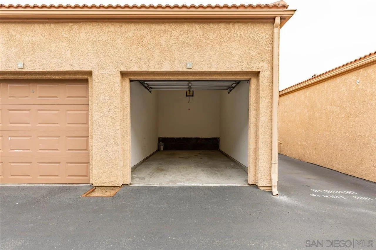 https://cdn.realtyfeed.com/cdn/127/260024120/2996d68f40f5d87b0ba22fd6b0c49673.webp