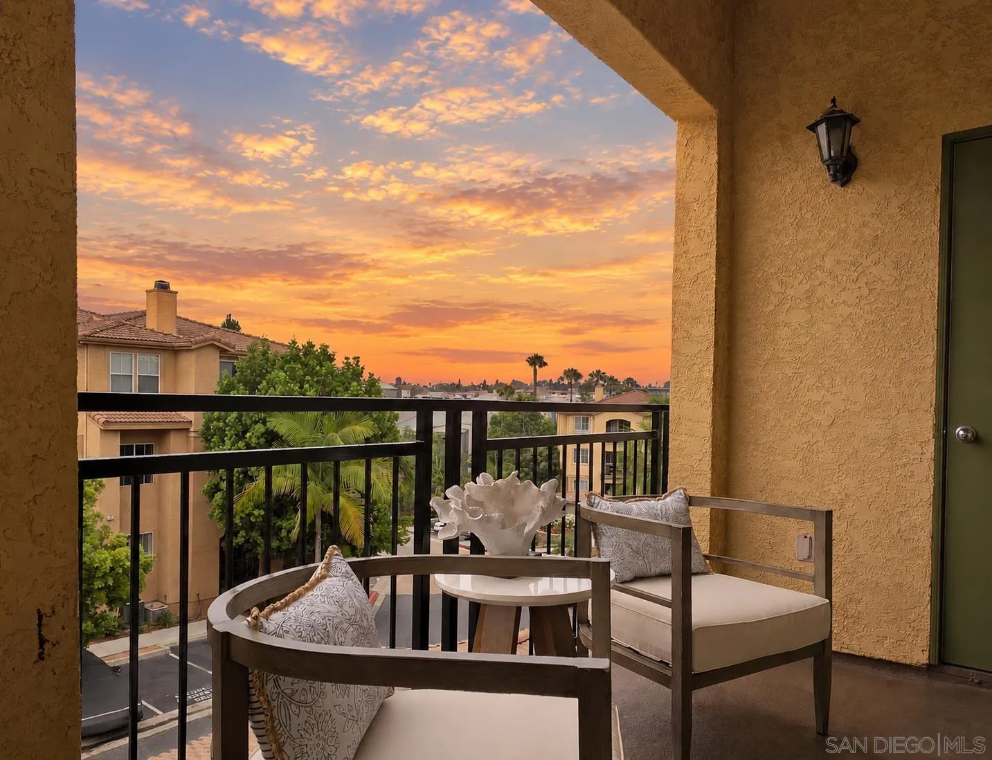 https://cdn.realtyfeed.com/cdn/127/260024120/eb79070714c2e4691e08b6431b13e643.webp
