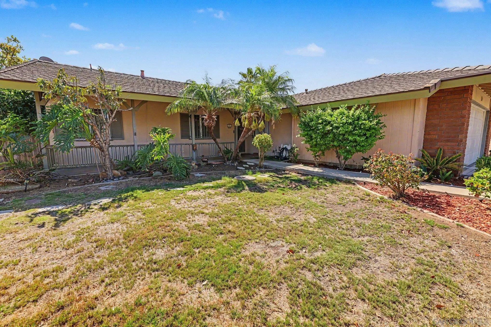 https://cdn.realtyfeed.com/cdn/127/260024128/32fde1cad0fae3c41034a1d18f30f378.webp