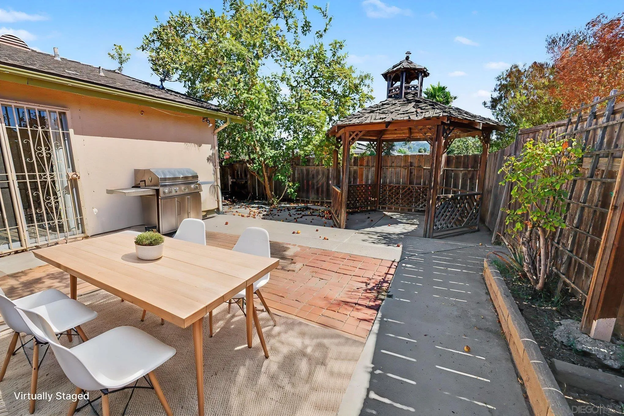 https://cdn.realtyfeed.com/cdn/127/260024128/5237a2f5b3247a2b2e31bd7e1cf50609.webp
