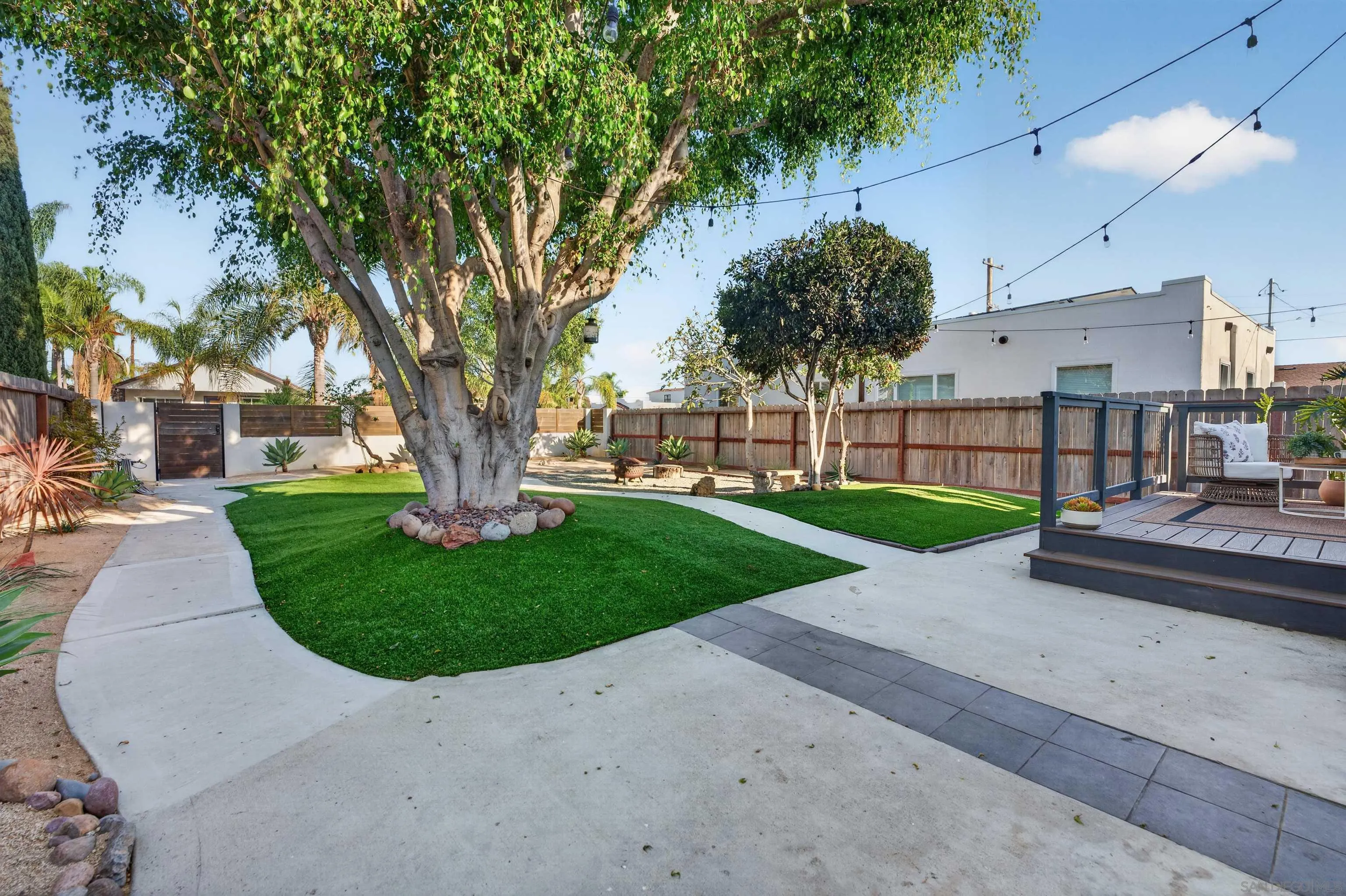 https://cdn.realtyfeed.com/cdn/127/260024134/164d70677922d420250900e1df91fe14.webp