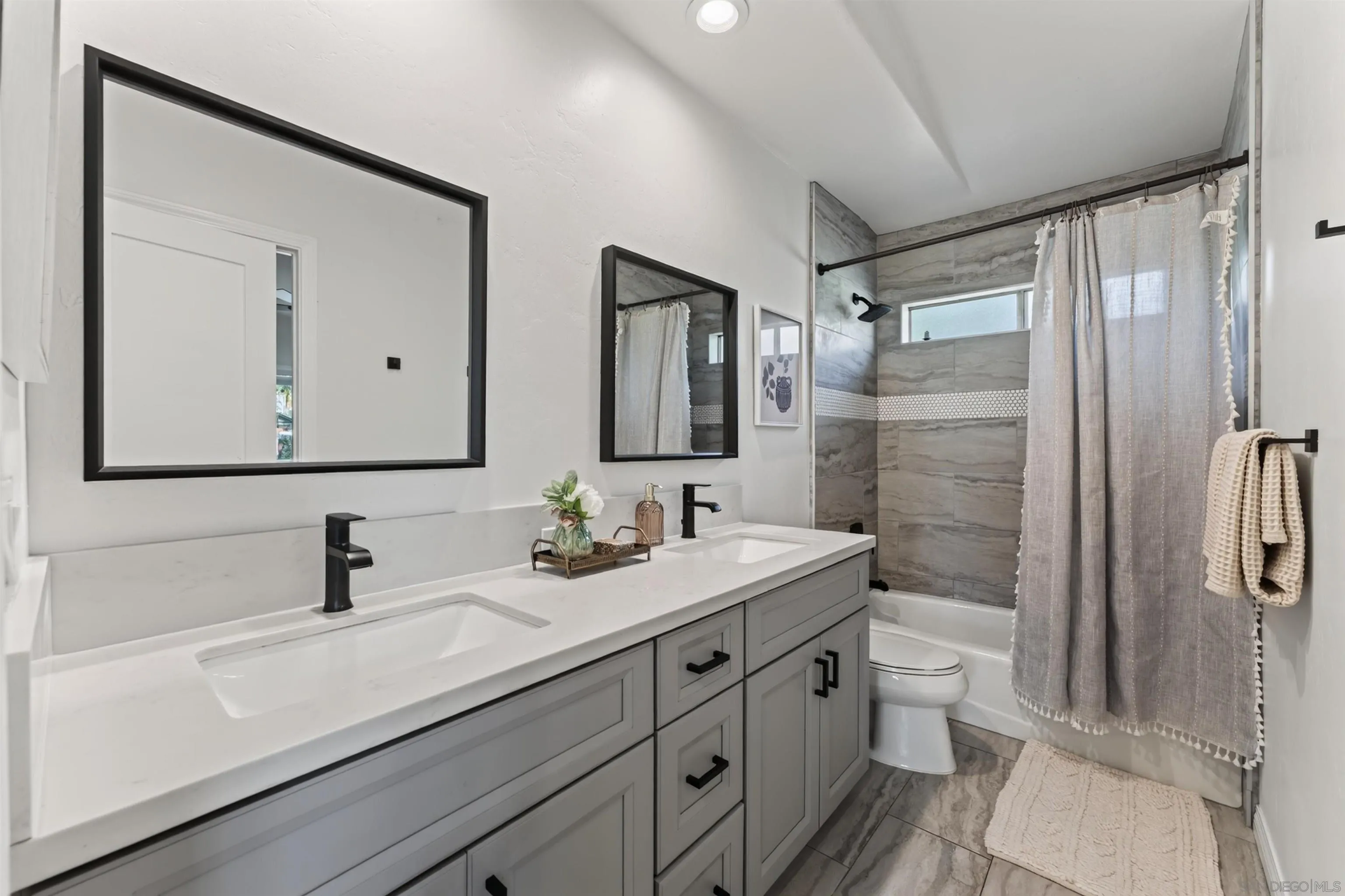 https://cdn.realtyfeed.com/cdn/127/260024134/670e0a48a32b60608bffb443494d2737.webp