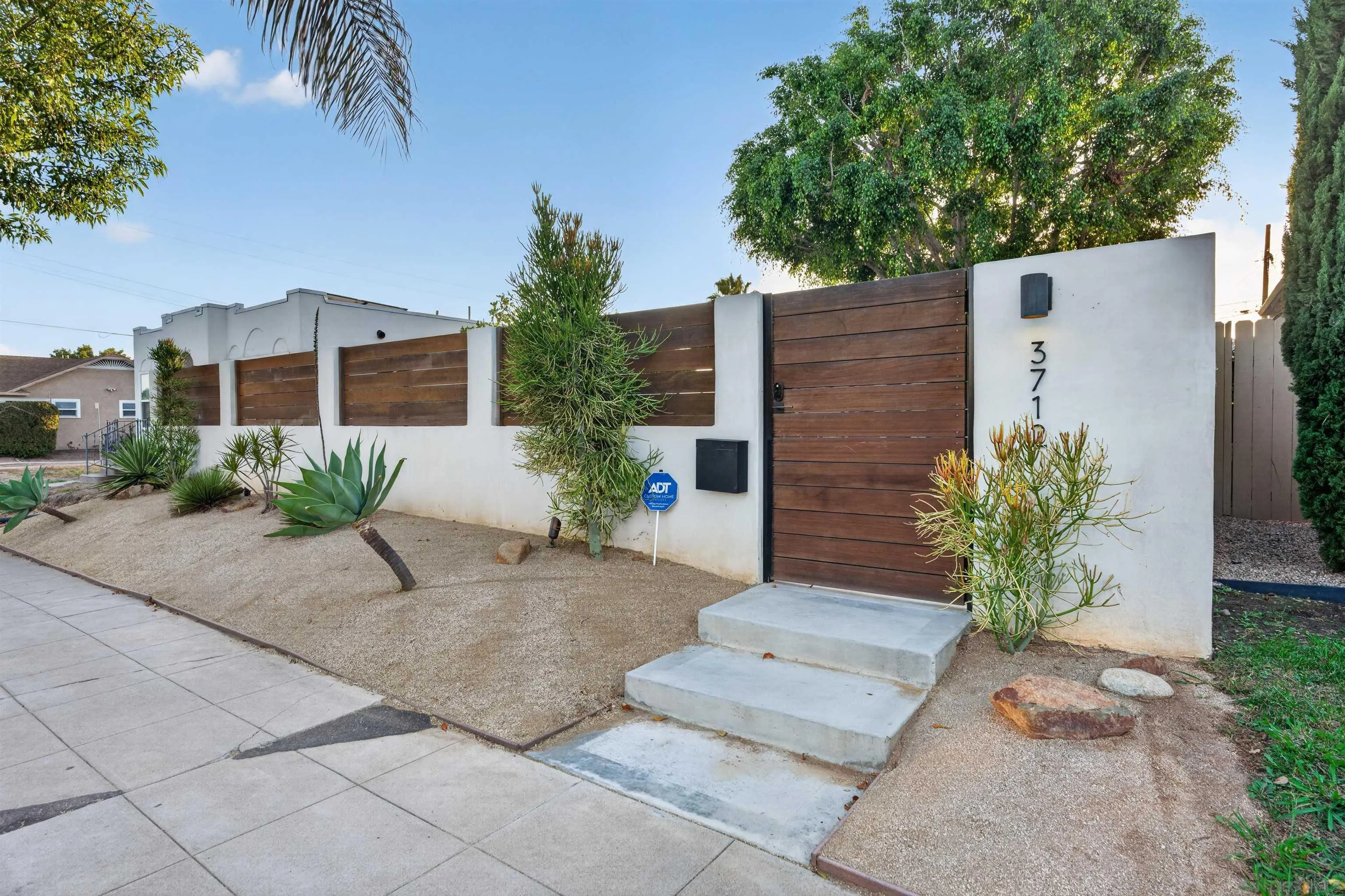 https://cdn.realtyfeed.com/cdn/127/260024134/bc3f24624d087691b83745aa39ba6988.webp