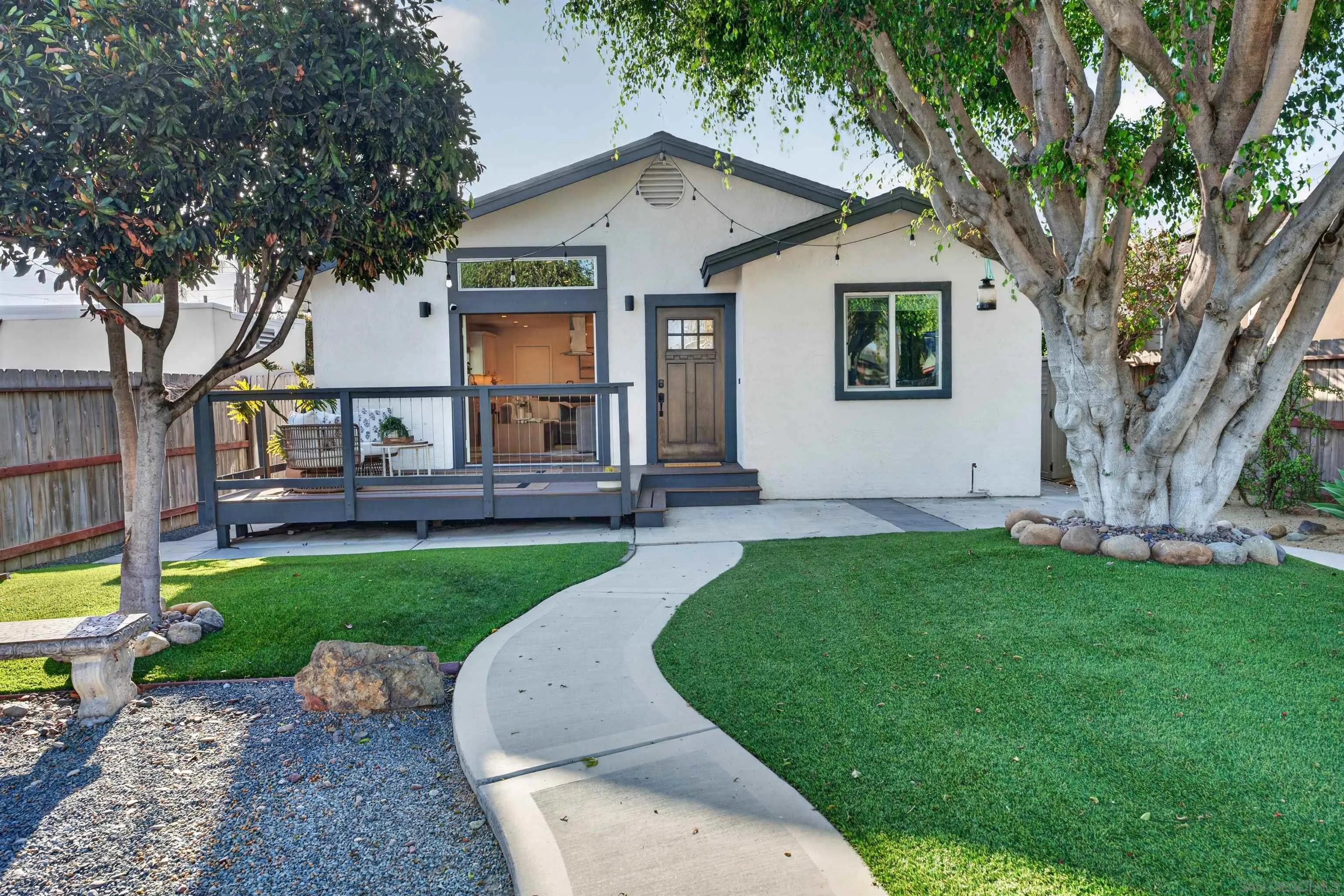 https://cdn.realtyfeed.com/cdn/127/260024134/cf147f94ece83197936d99d2e1b9db43.webp