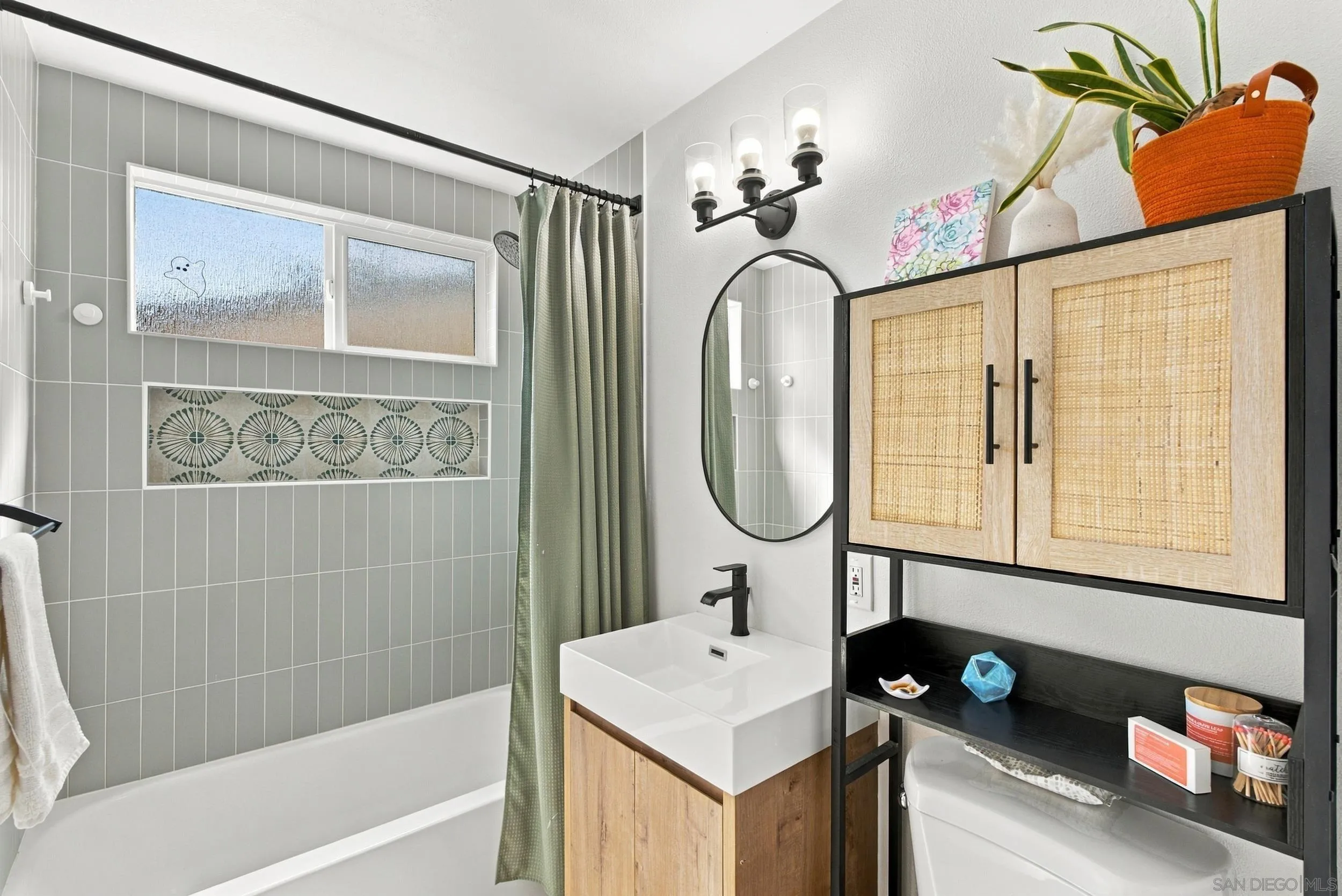 https://cdn.realtyfeed.com/cdn/127/260024149/85a9341eb532427d3f410d073d08ecb4.webp