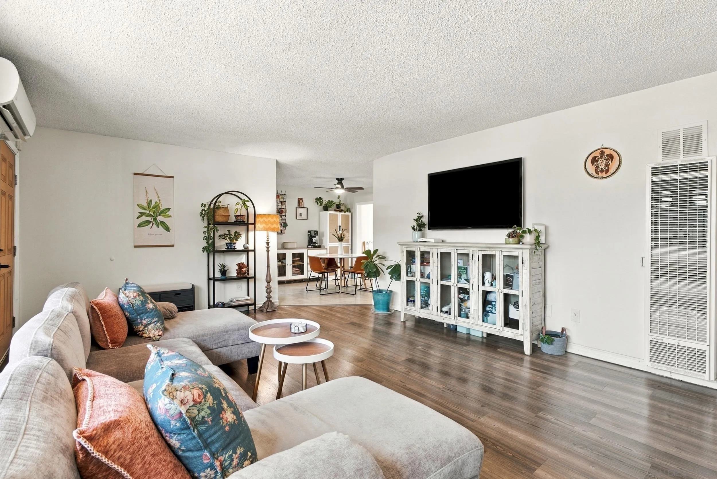 https://cdn.realtyfeed.com/cdn/127/260024149/d085ab6bbd6d7b31cae136720b4d136d.webp