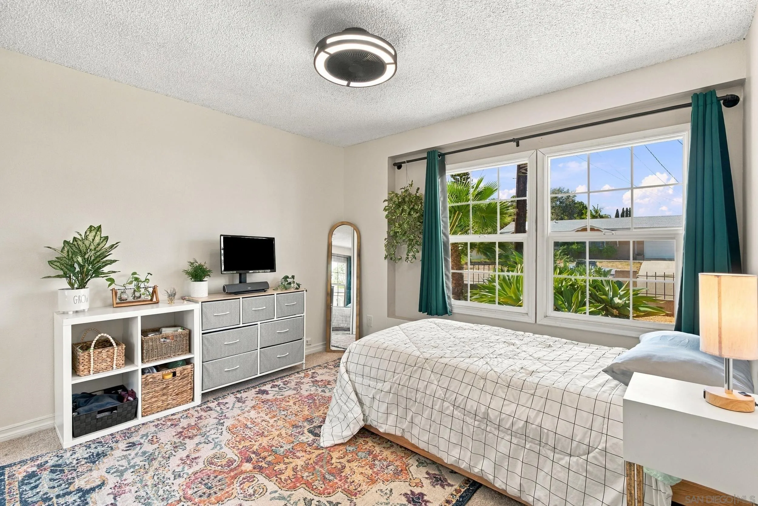 https://cdn.realtyfeed.com/cdn/127/260024149/efd566af4baa0fd729b5dd6e0776f513.webp