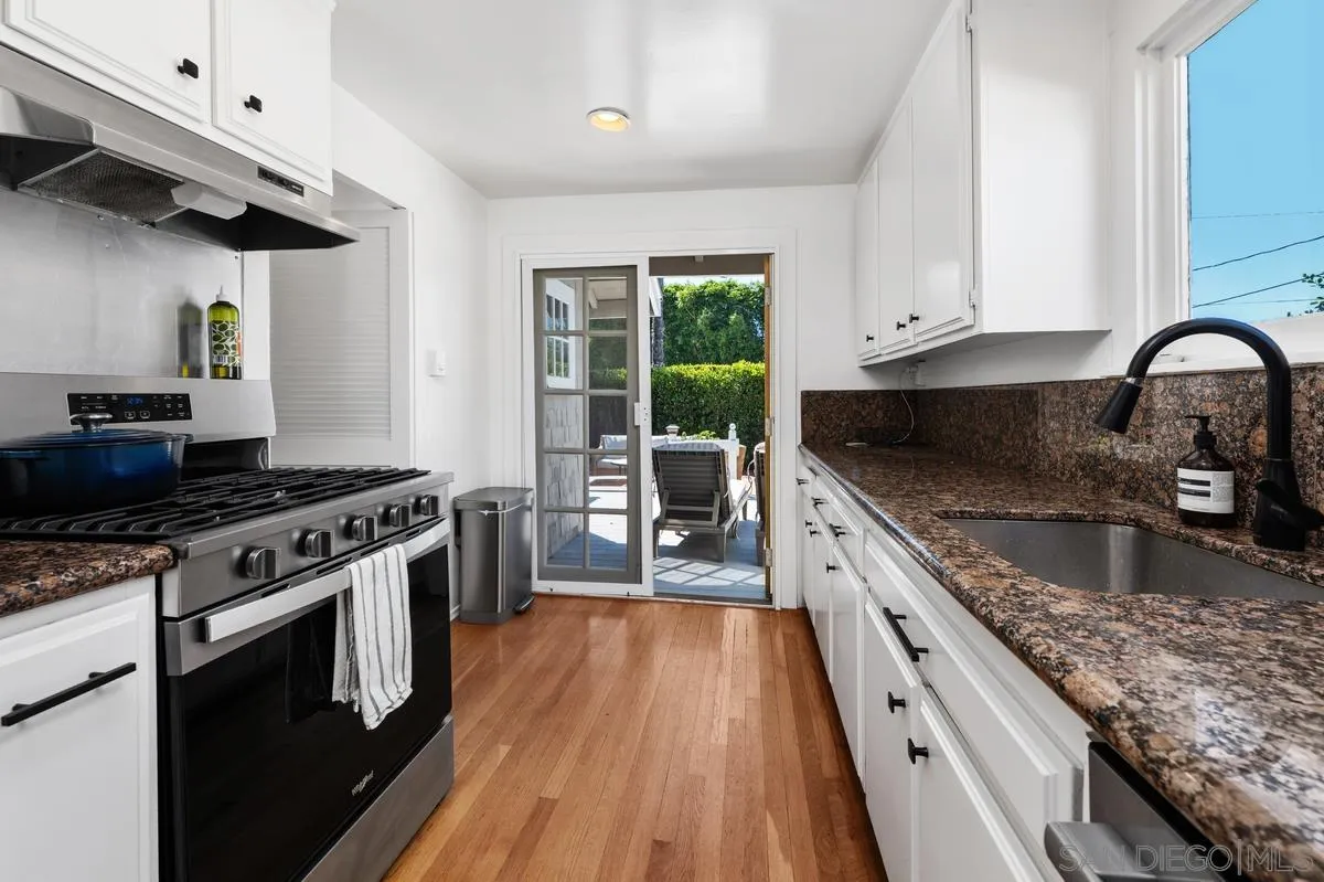 https://cdn.realtyfeed.com/cdn/127/260024160/be9c415287b55784675d92fec79916ee.webp