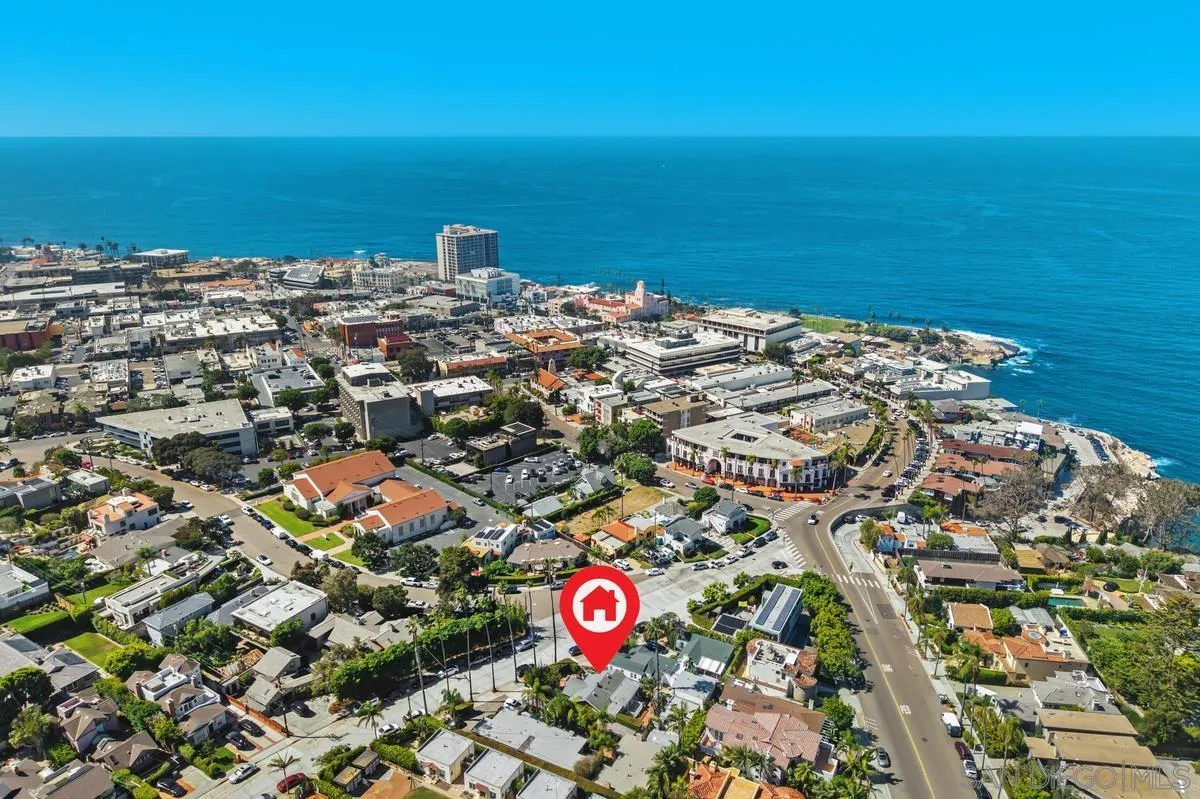 https://cdn.realtyfeed.com/cdn/127/260024160/bf8d4313531ce3d9624f22860053a7ce.webp