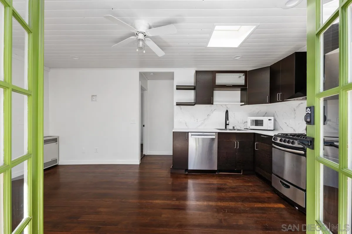 https://cdn.realtyfeed.com/cdn/127/260024160/ecbe33c00e018d0bc0b6492edaf20627.webp