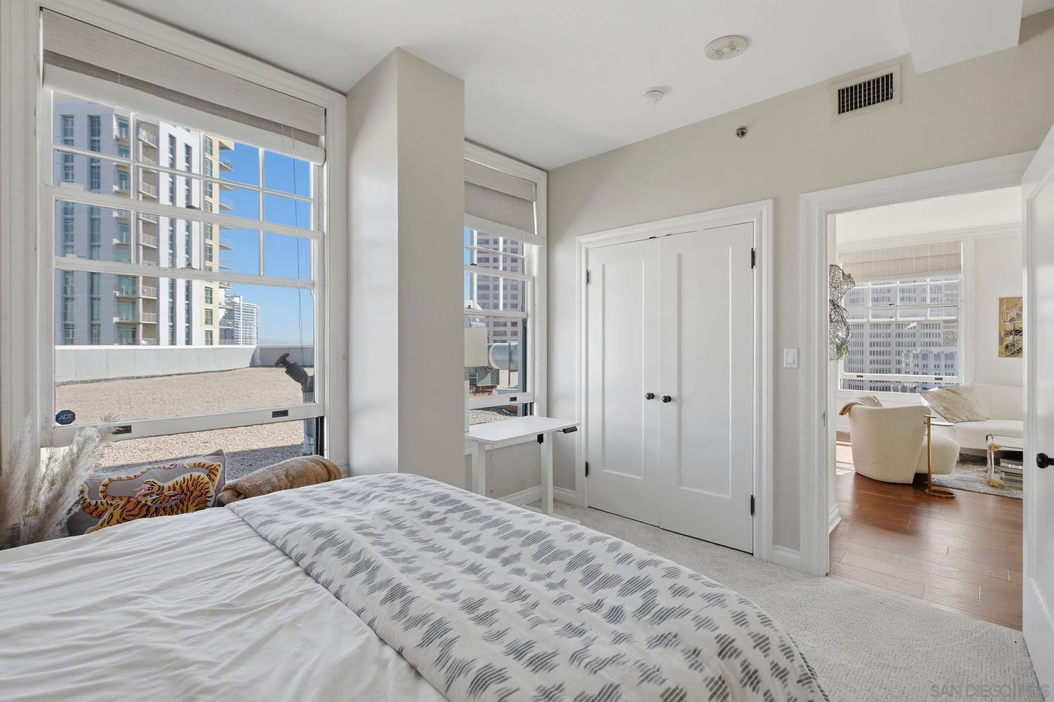 https://cdn.realtyfeed.com/cdn/127/260024163/08de1b6d6b328dc1bd9cebe88cd29d7c.webp