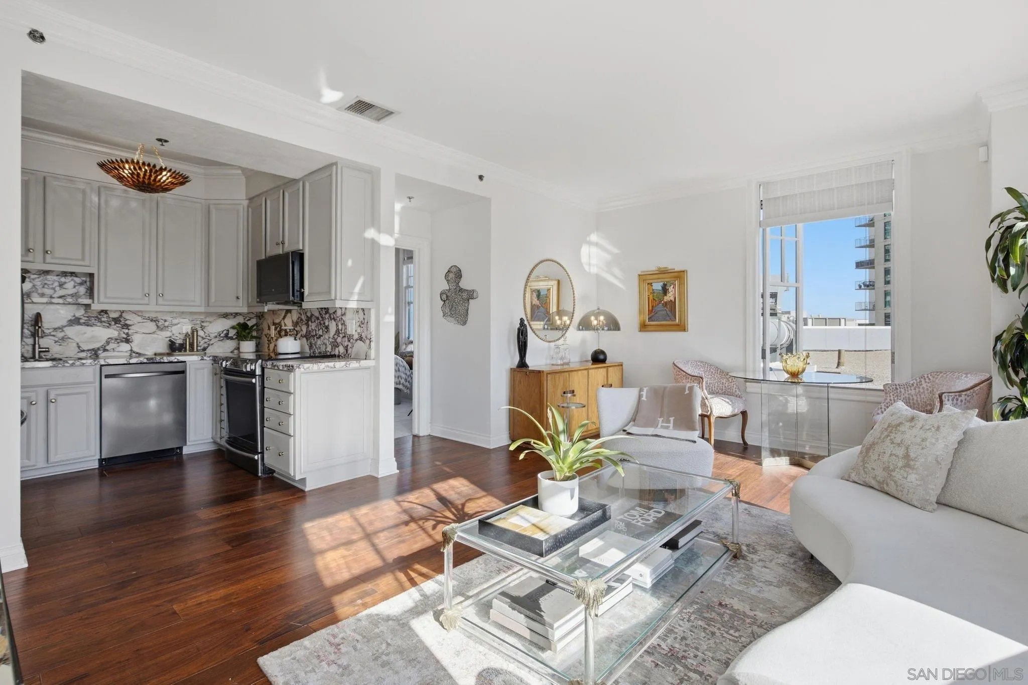 https://cdn.realtyfeed.com/cdn/127/260024163/210699e616a39722f6eb6366fca5296c.webp