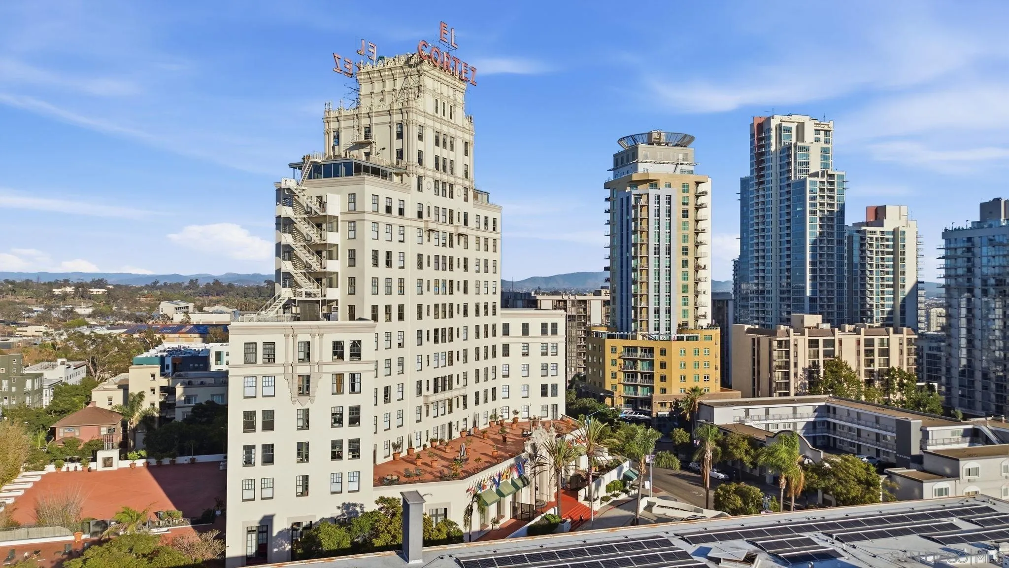https://cdn.realtyfeed.com/cdn/127/260024163/b156d84a09926d94ca348b8afed36f3a.webp