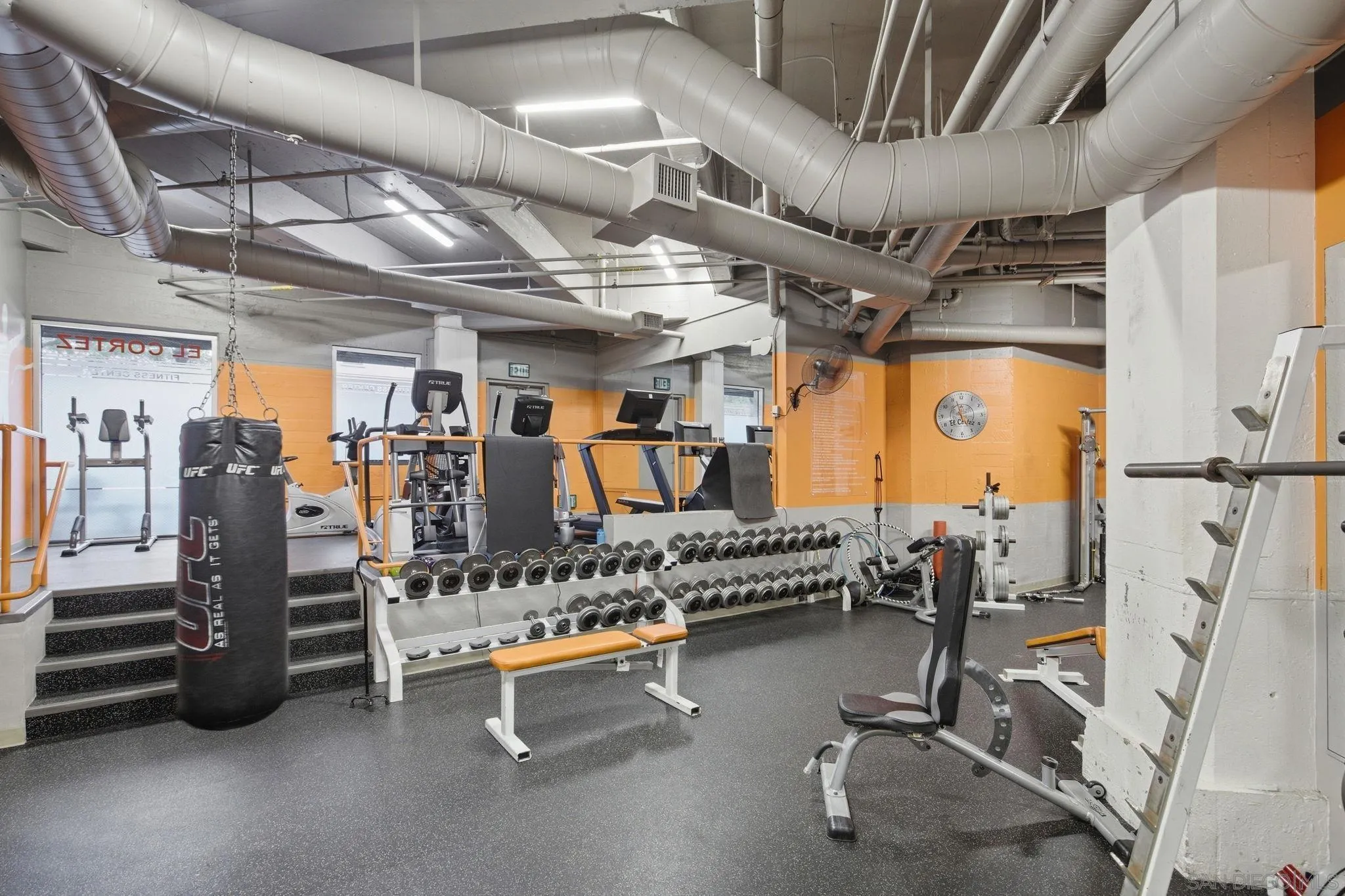 https://cdn.realtyfeed.com/cdn/127/260024163/b607793ab7b214c53f3b0490e445a682.webp
