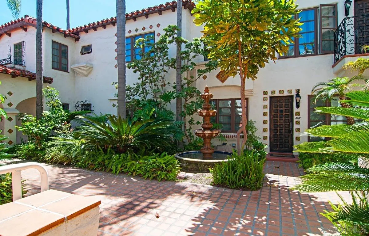 https://cdn.realtyfeed.com/cdn/127/260024177/f0e37b7d0773366160afbb04ff982413.webp