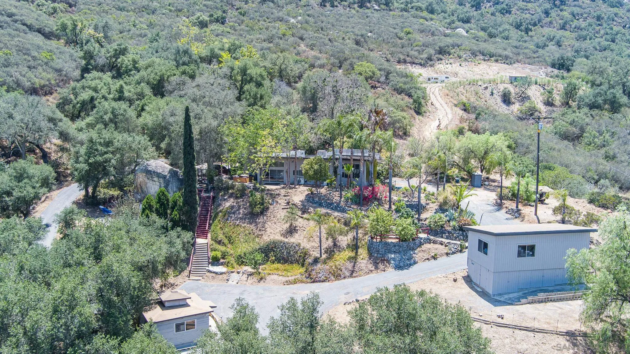 14949 Woods Valley