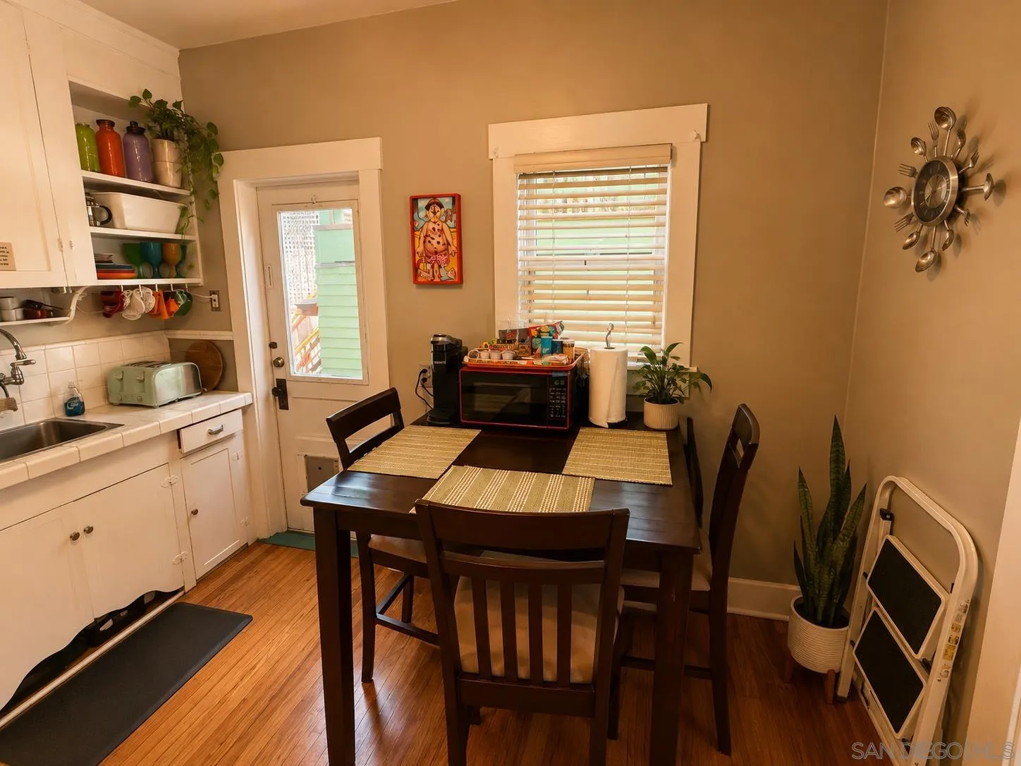 215 Spruce Street, San Diego, CA 92103, photo 10