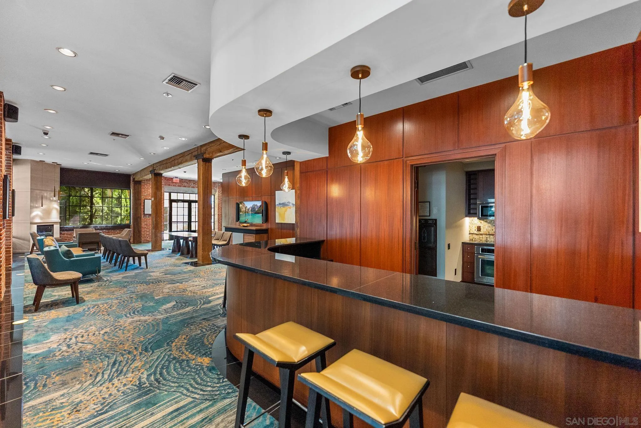 https://cdn.realtyfeed.com/cdn/127/260024198/43e2a8ce08c7c4d5e252908969771c6e.webp