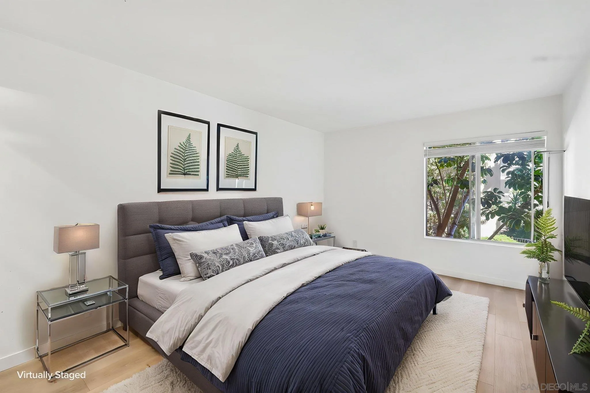 https://cdn.realtyfeed.com/cdn/127/260024202/8dba74e2c1cfbab69e0854a1efd712e0.webp