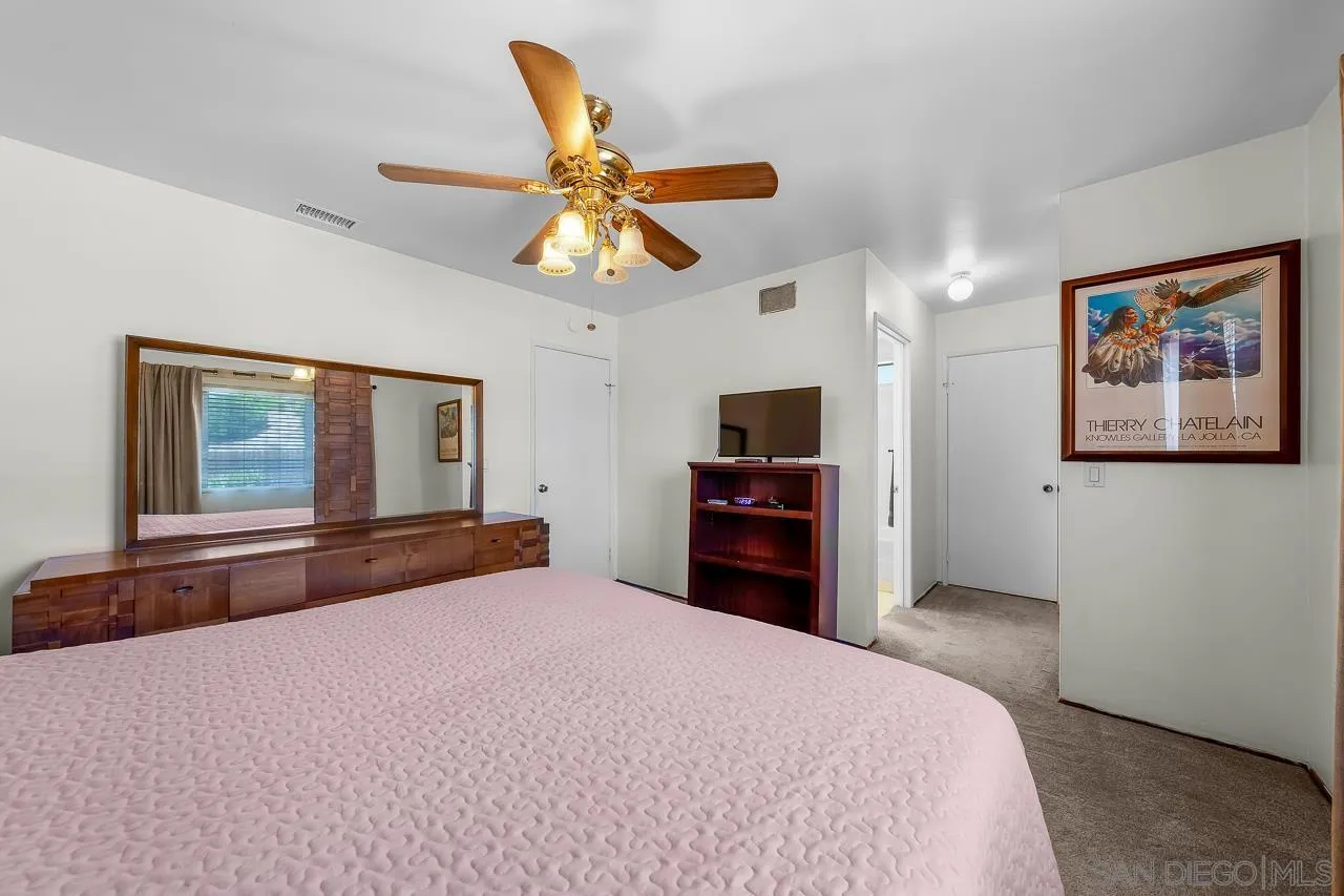 https://cdn.realtyfeed.com/cdn/127/260024204/584e4bf0e4472913de3351220df16aaa.webp