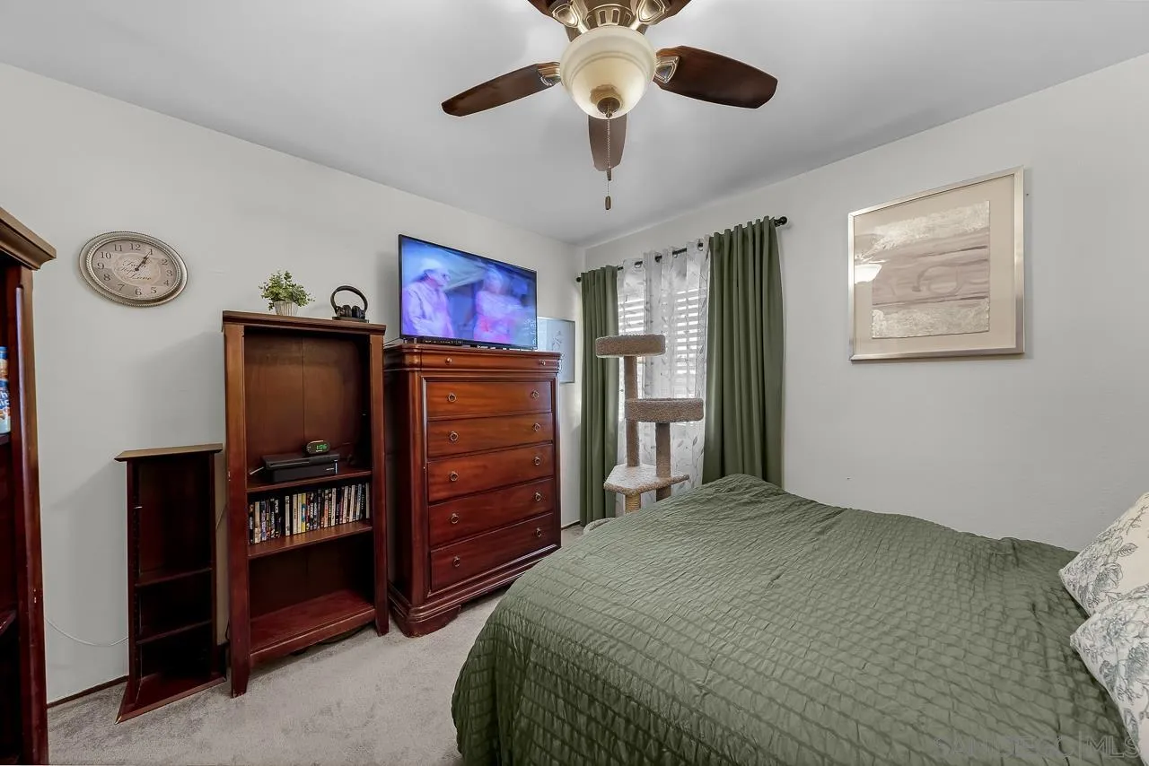 https://cdn.realtyfeed.com/cdn/127/260024204/6977aaa8d5b9fd72a7a573ffbeb13be5.webp