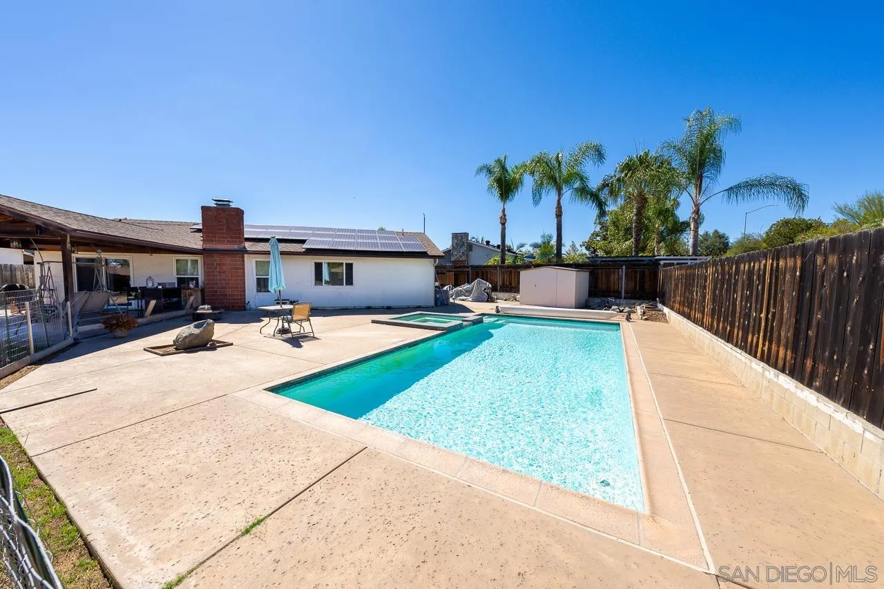 https://cdn.realtyfeed.com/cdn/127/260024204/6c137ffb037975dadeb15a16025647a4.webp