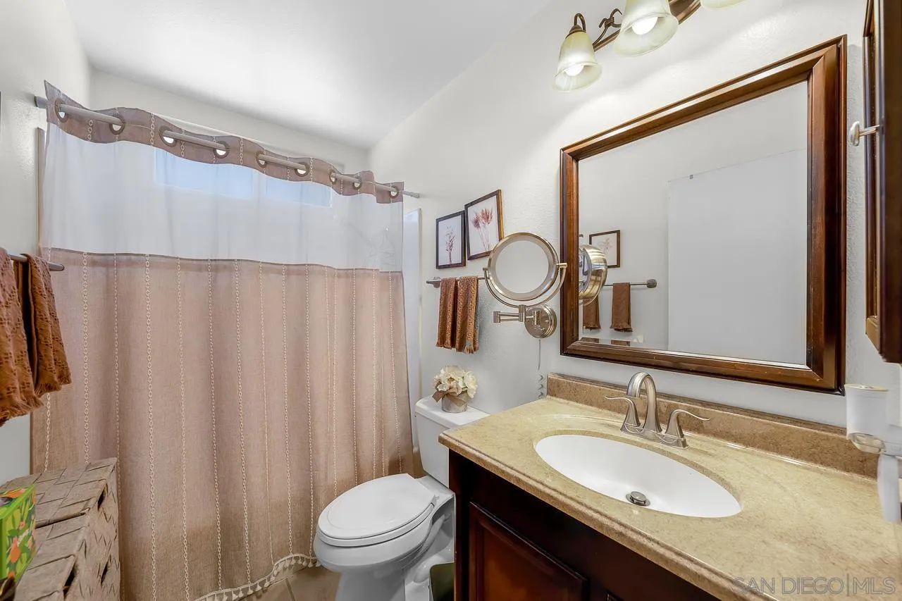 https://cdn.realtyfeed.com/cdn/127/260024204/8ee590804d0298afc4d9ca4e20fda280.webp