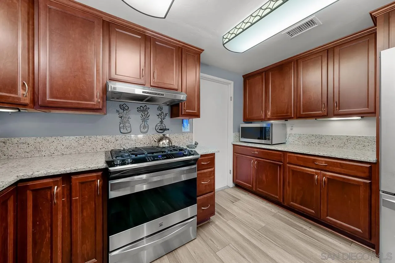 https://cdn.realtyfeed.com/cdn/127/260024204/8efb2e724fd6b20f5bb0c77b27943ae4.webp