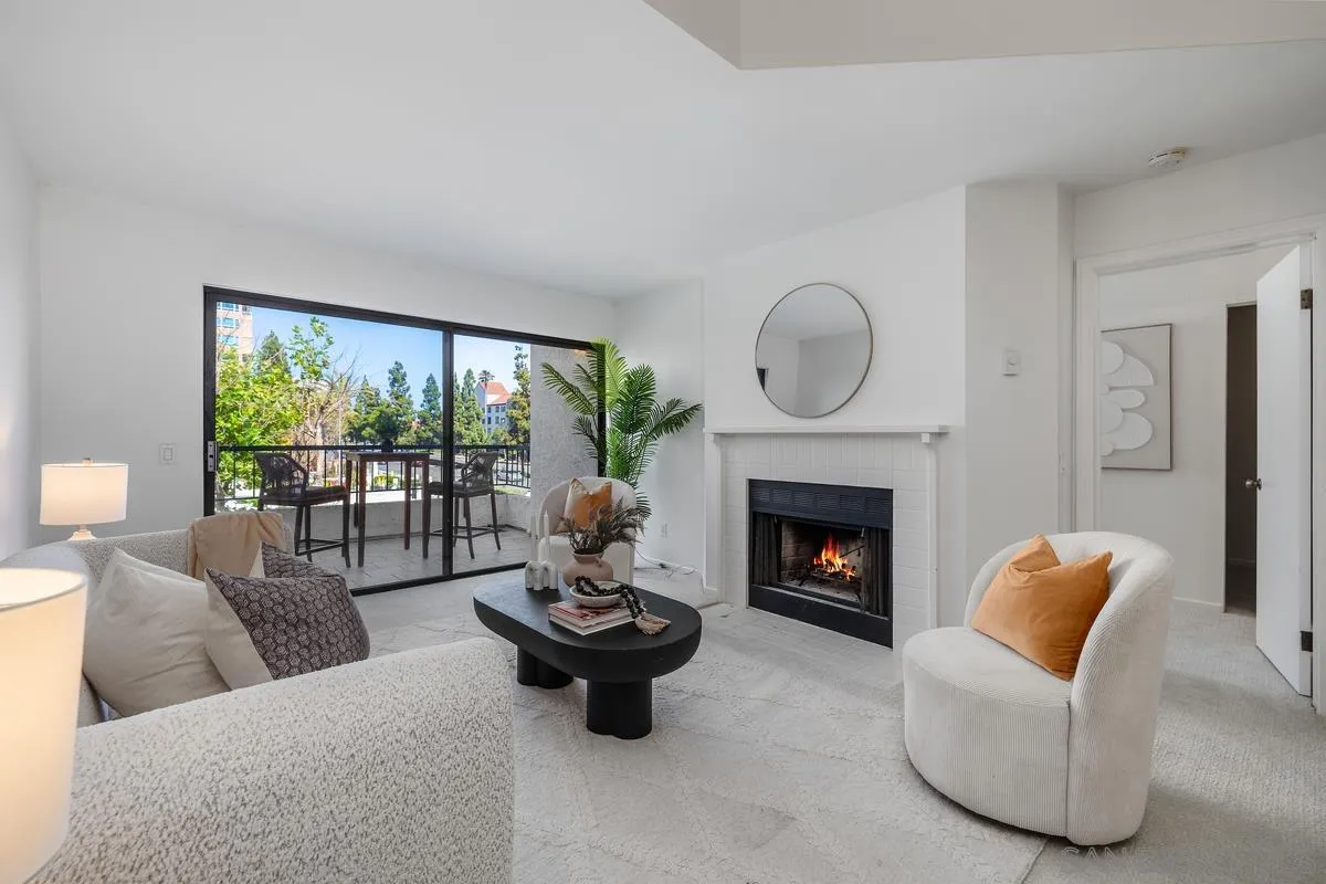 https://cdn.realtyfeed.com/cdn/127/260024209/c5769ab78474a288b56a885b7d9a5716.webp