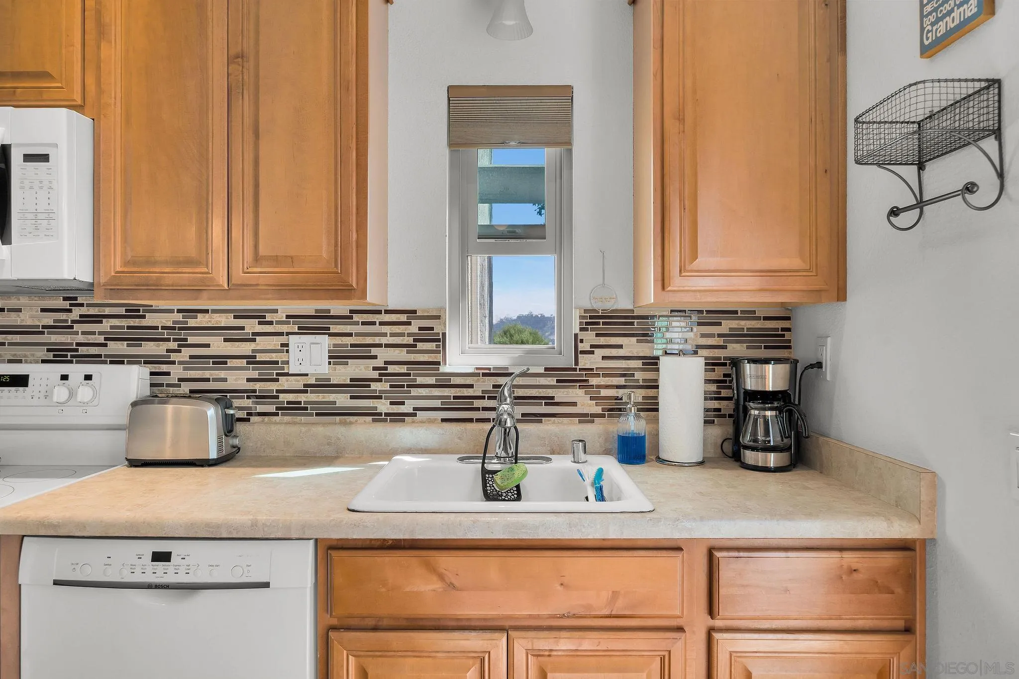 6615 Canyon Rim Row #160, San Diego, CA 92111, photo 8