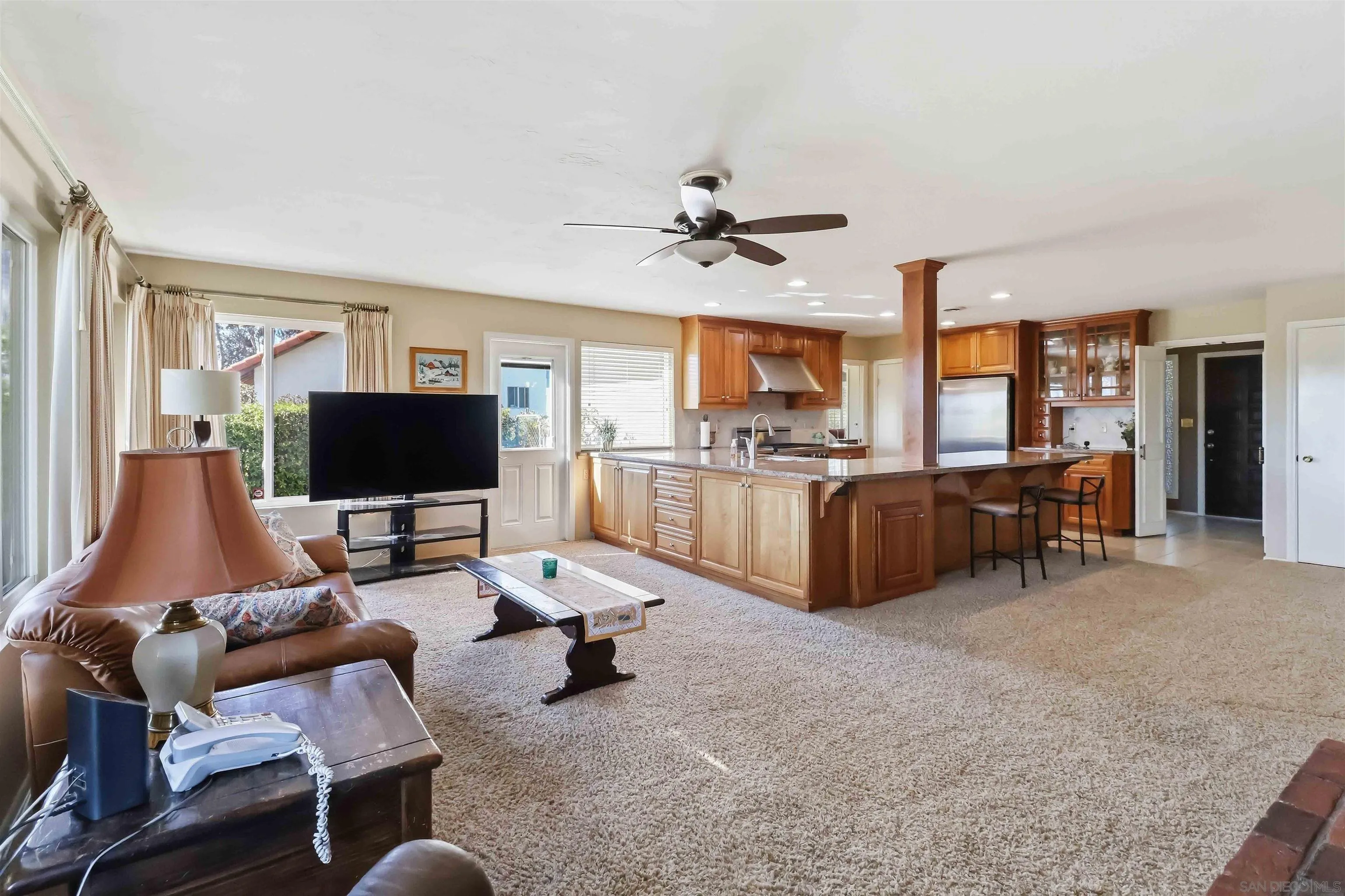 https://cdn.realtyfeed.com/cdn/127/260024213/3b344e7aac009d5a0398d96462bd196c.webp