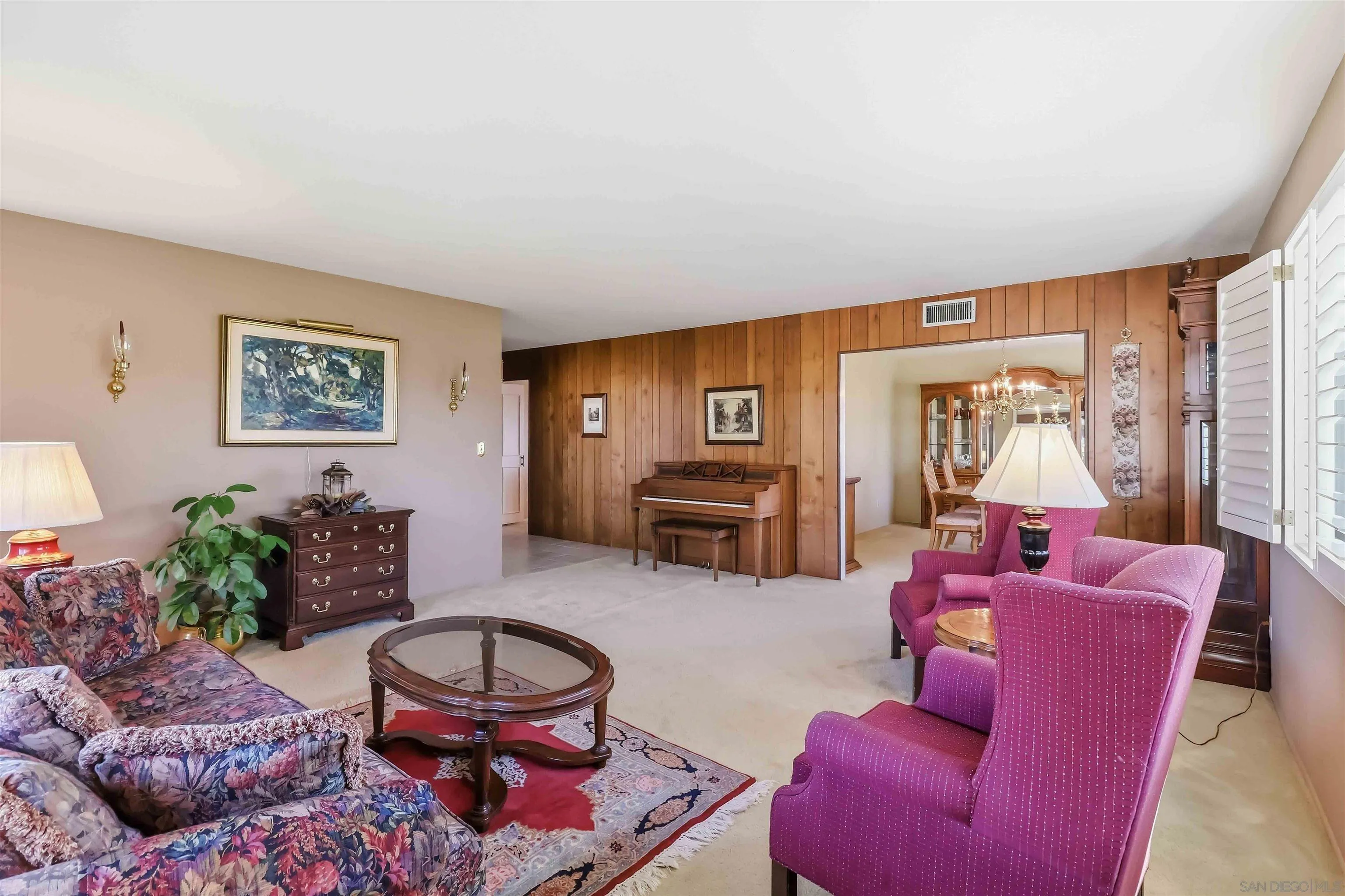 https://cdn.realtyfeed.com/cdn/127/260024213/59ff9f865937b78c0488be089aa97b1c.webp