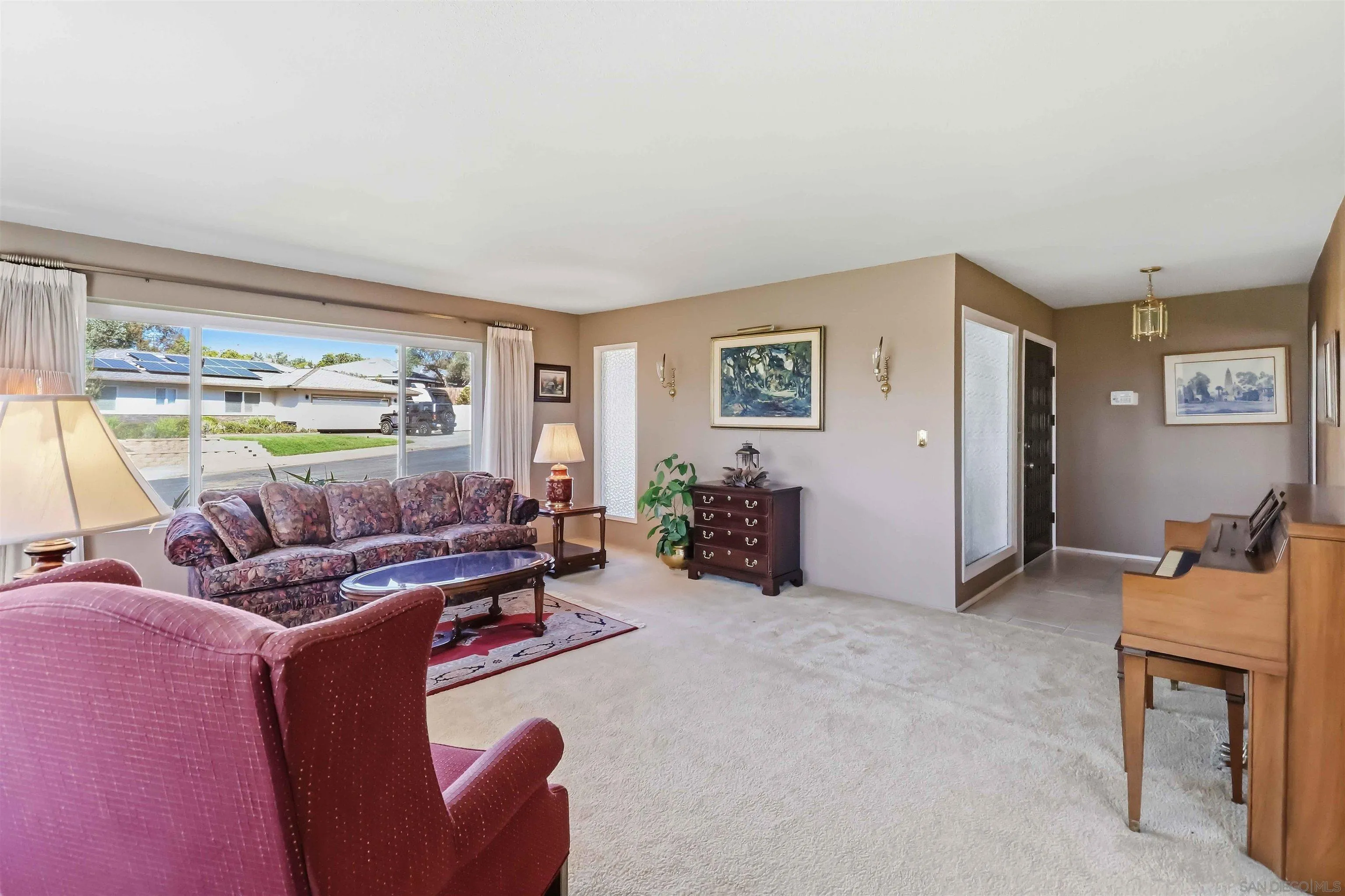 https://cdn.realtyfeed.com/cdn/127/260024213/e4963c1e7a4fb148caa82bb301911ad5.webp