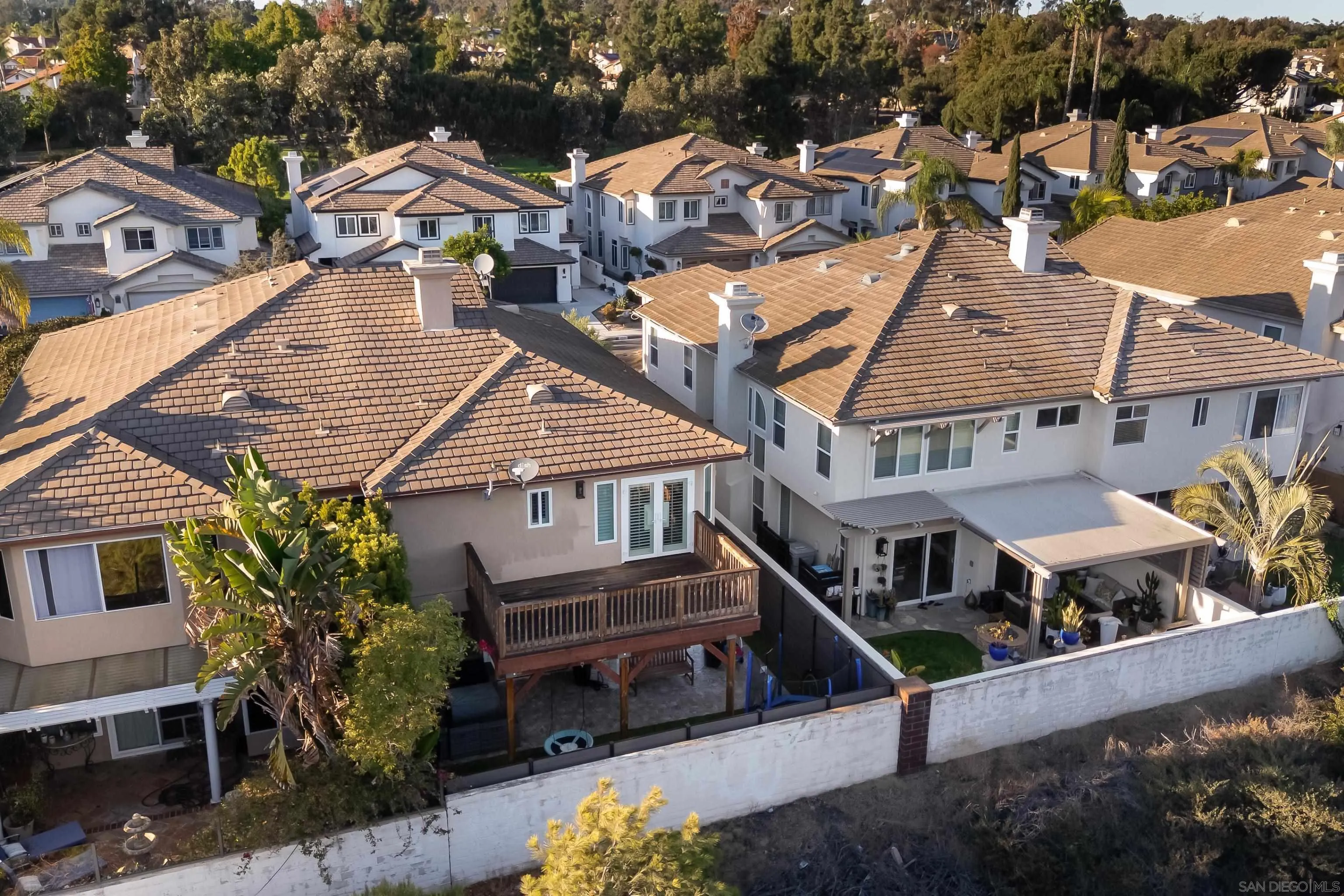 https://cdn.realtyfeed.com/cdn/127/260024215/3d6c04a3ddfa374a5b62c32987c9f0c1.webp