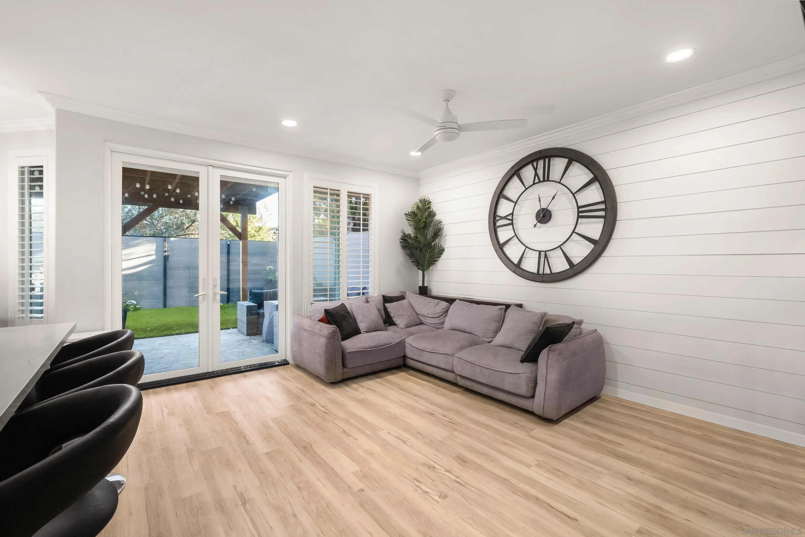 https://cdn.realtyfeed.com/cdn/127/260024215/45315d9555ea661cc67d681c53243492.webp